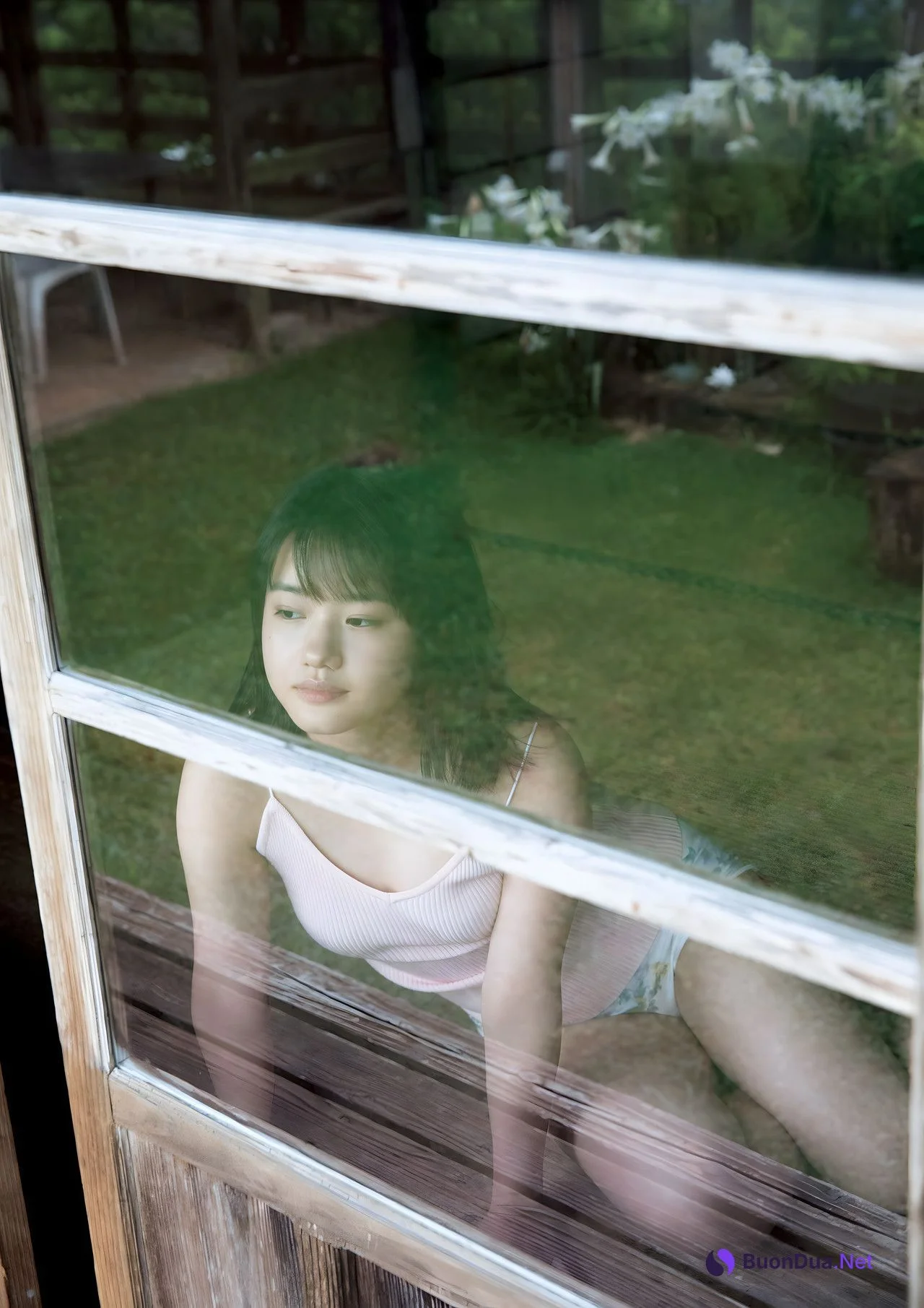Reina Yokoyama 横山玲奈, 写真集 [REINA is eighteen ～N to S～] Set.02 - Photo 16