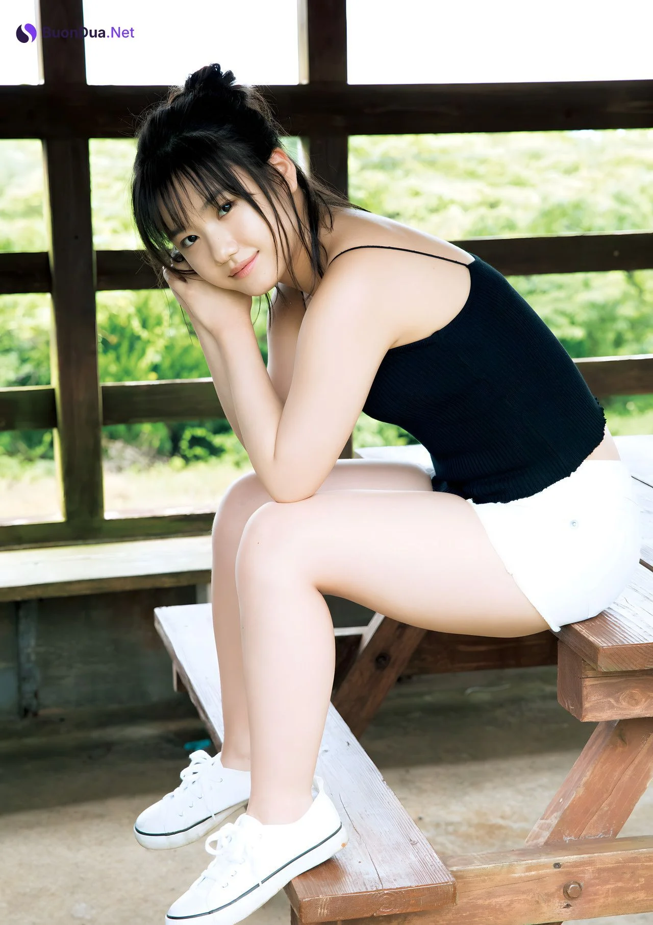 Reina Yokoyama 横山玲奈, 写真集 [REINA is eighteen ～N to S～] Set.02 - Photo 20
