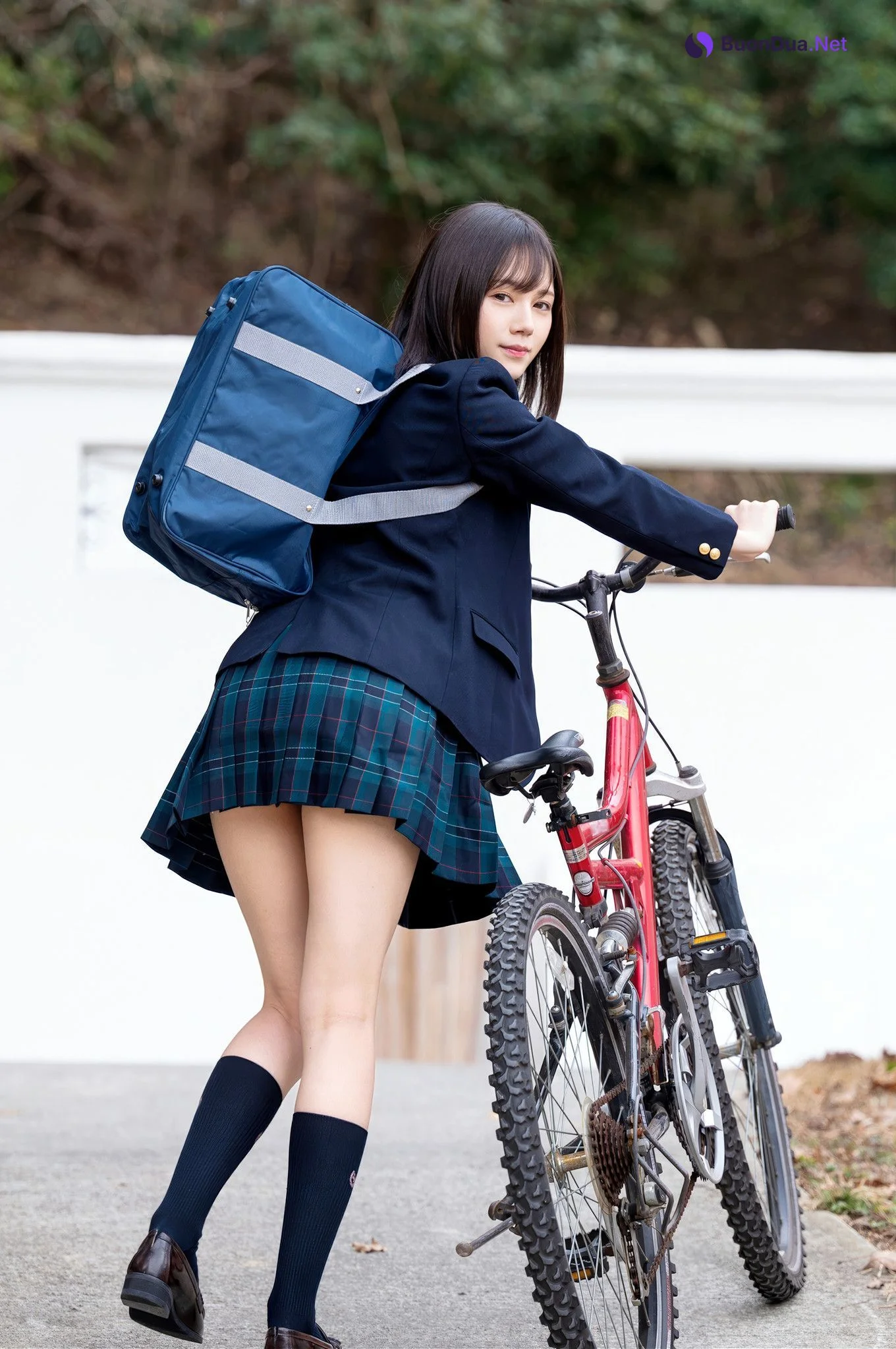 Remu Suzumori 涼森れむ, グラビア写真集 「透明なままで」 Vol.04 - Photo 2
