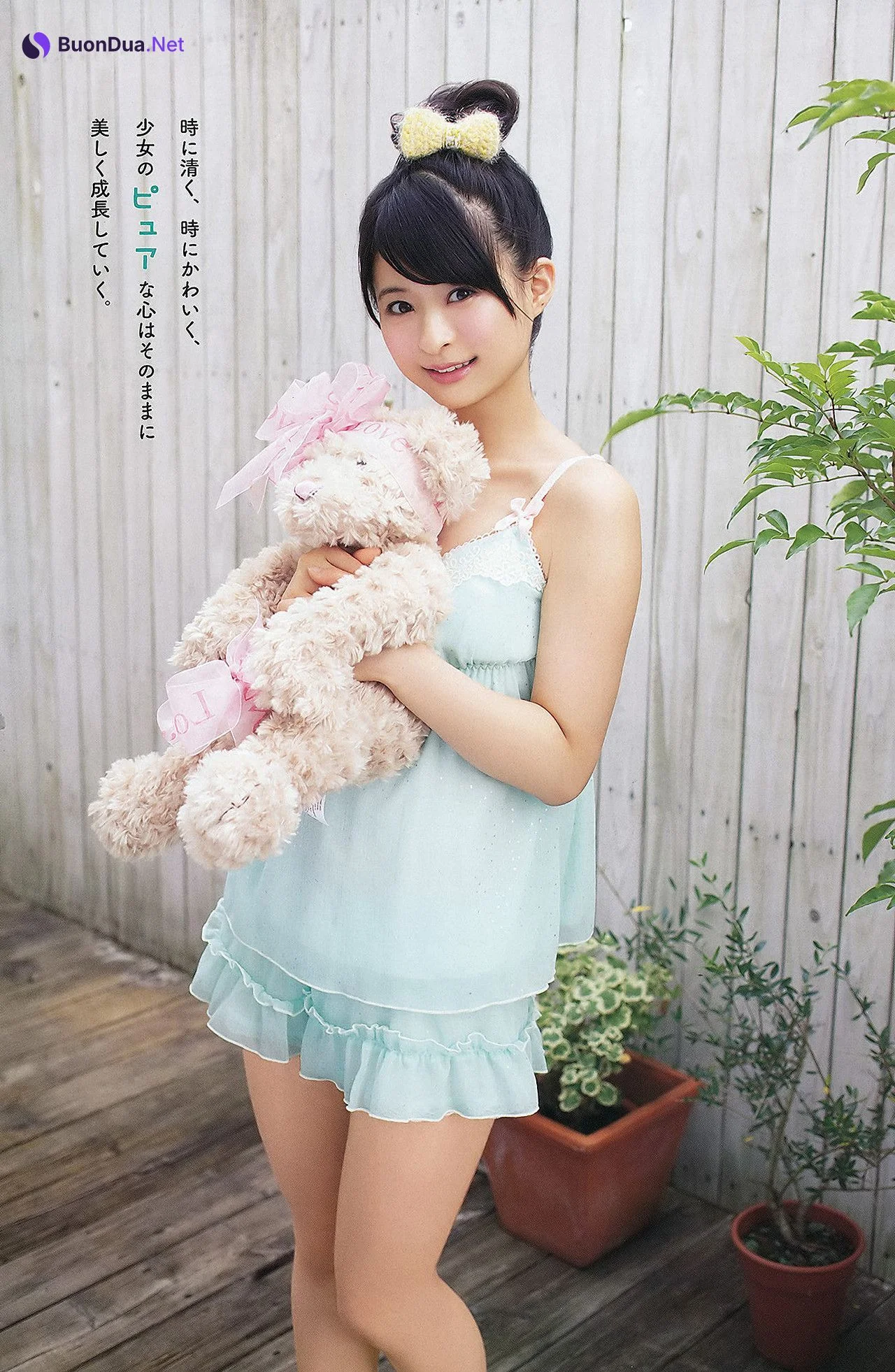 Rena Matsui 松井玲奈, Airi Furukawa 古川愛李, Shiori Ogiso 小木曽汐莉, Akari Suda 須田亜香里, Young Animal 2012 No.18 - 写真 17