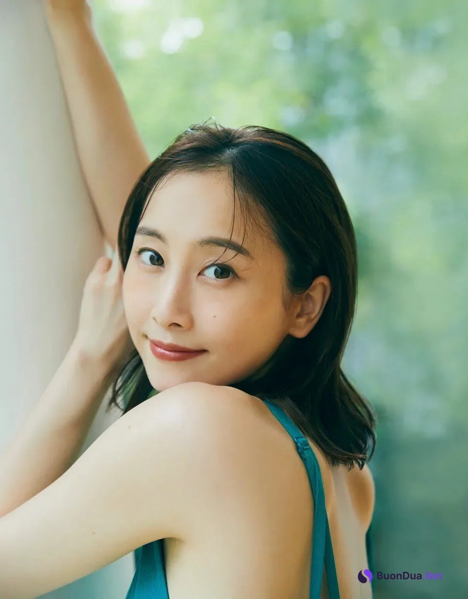 Rena Matsui 松井玲奈, FRIDAY 2022.09.02 (フライデー 2022年9月2日号) - Photo 13