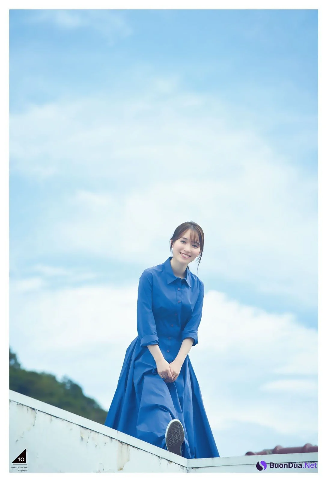 Rena Moriya 守屋麗奈, Shonen Magazine 2022 No.43 (週刊少年マガジン 2022年43号) - Photo 11
