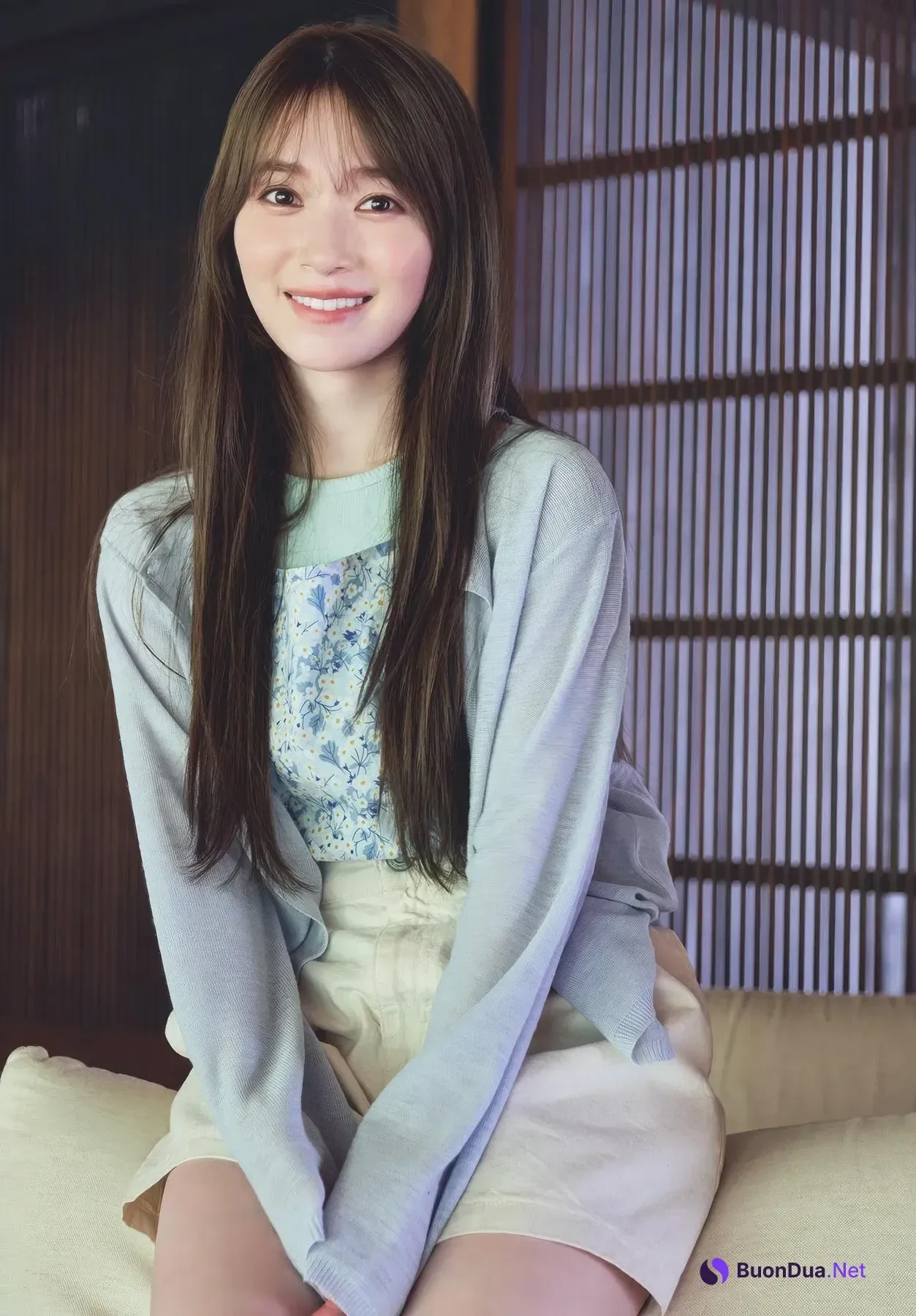 Rena Moriya 守屋麗奈, Shonen Sunday 2025 No.46 (週刊少年サンデー 2025年46号) - 사진 8