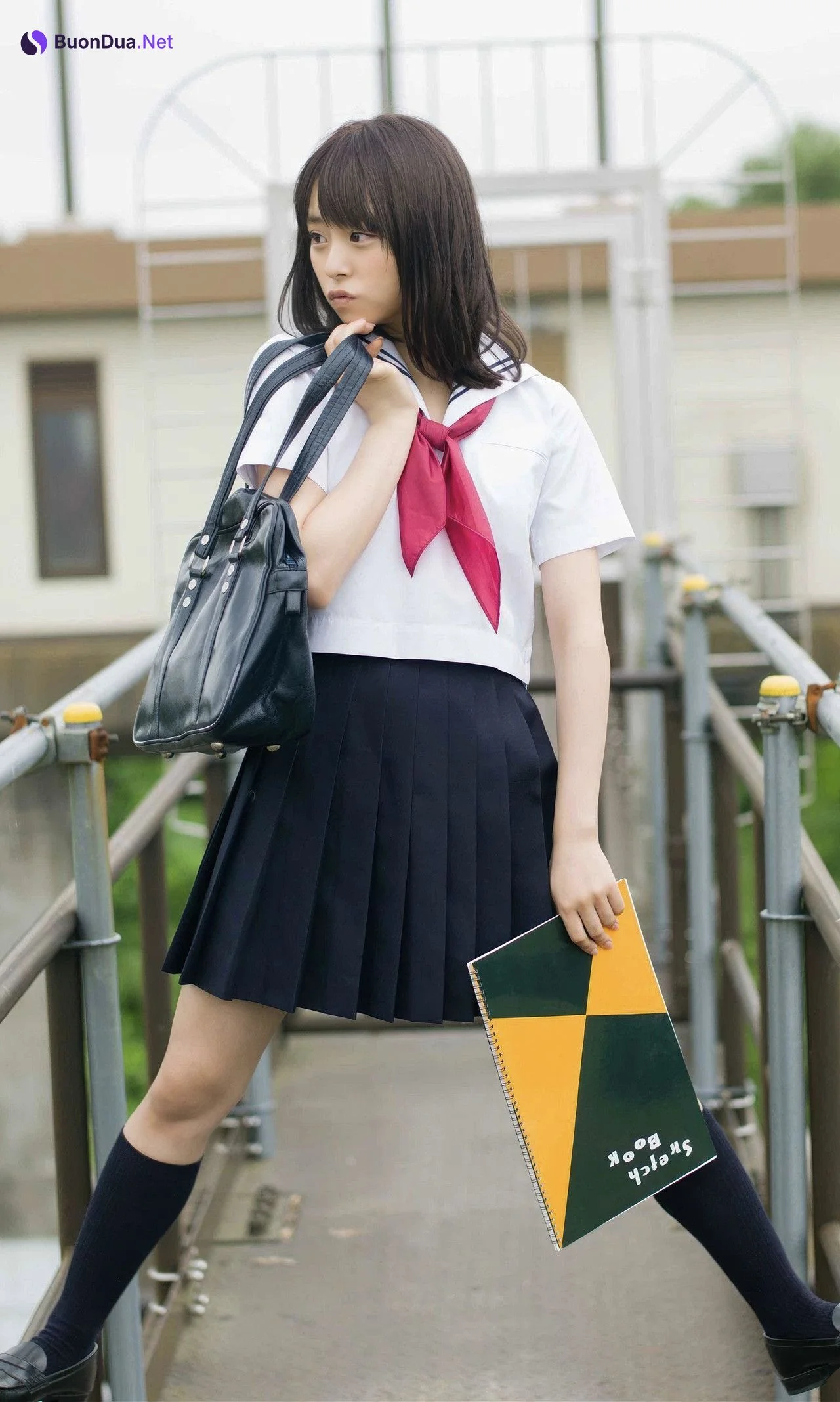 Rena Sato 佐藤麗奈, 週プレ Photo Book 「不思議の国のさとれな」 Set.02 - Photo 13