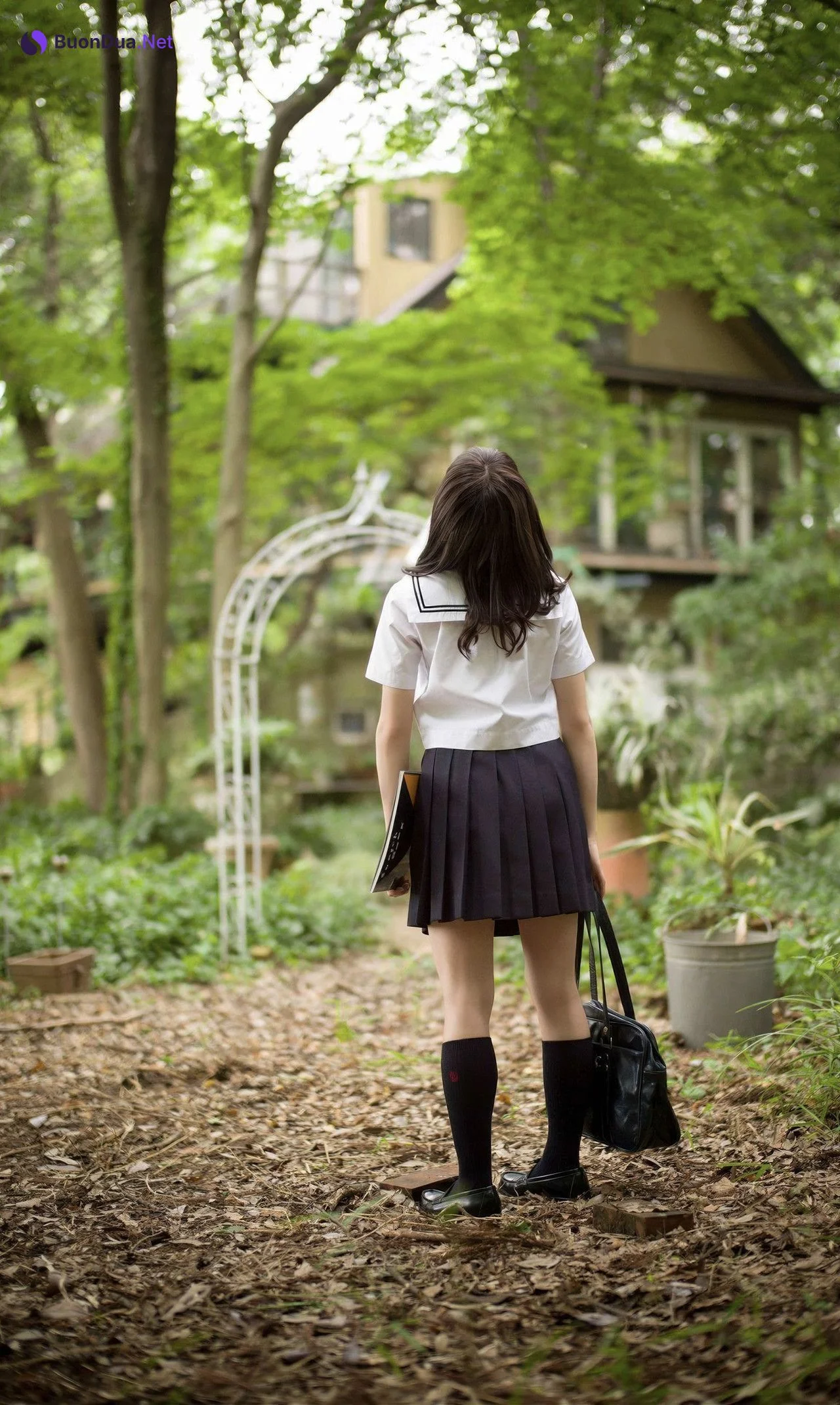 Rena Sato 佐藤麗奈, 週プレ Photo Book 「不思議の国のさとれな」 Set.02 - Photo 15