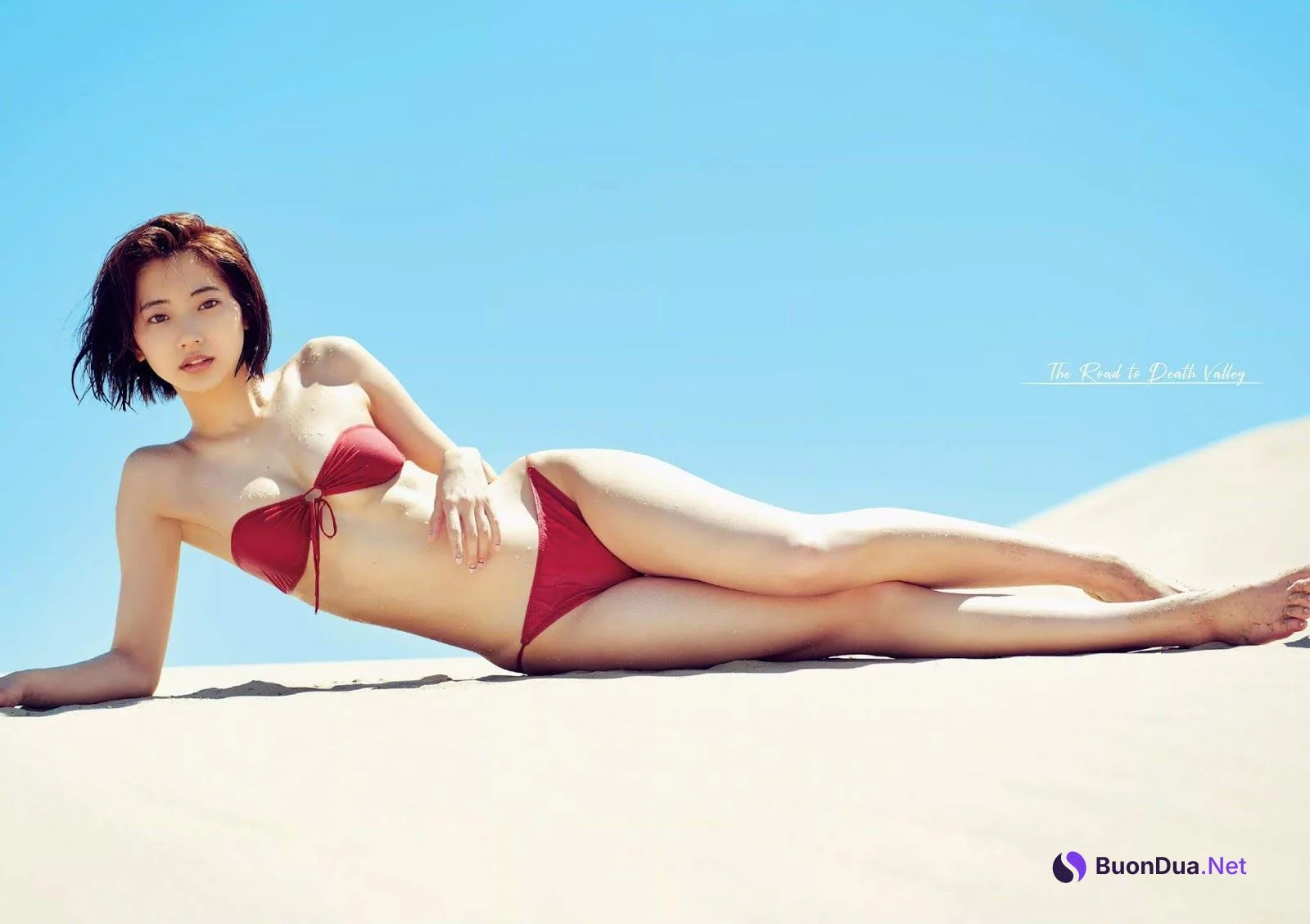 Rena Takeda 武田玲奈, Weekly Playboy 2019 No.42 (週刊プレイボーイ 2019年42号) - Photo 4