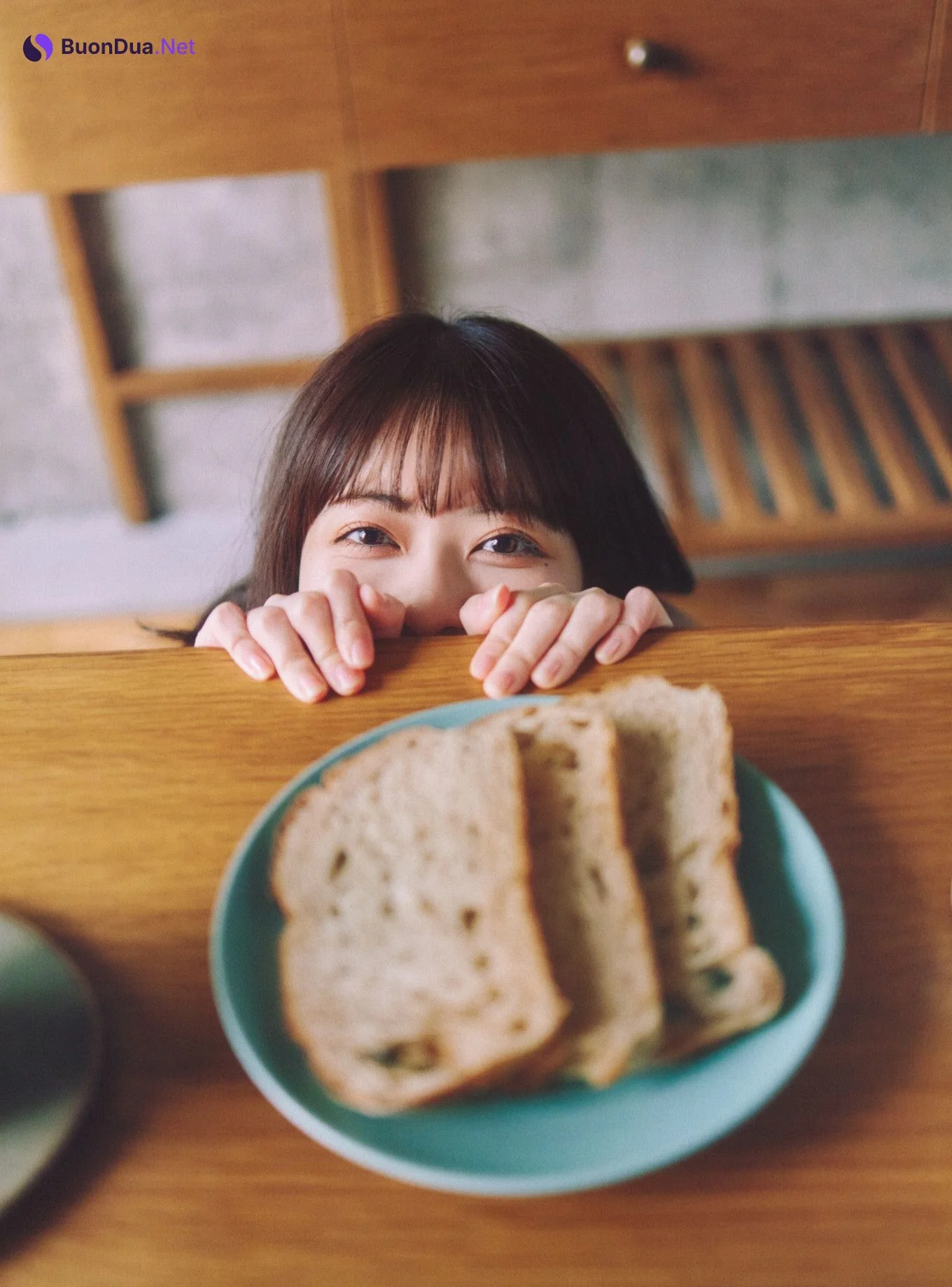 Renka Iwamoto 岩本蓮加, 1st写真集 「いたずらな風」 Set.02 - รูปภาพ 14