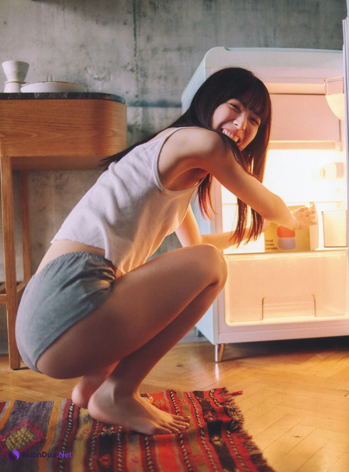 Renka Iwamoto 岩本蓮加, 1st写真集 「いたずらな風」 Set.02 - รูปภาพ 16