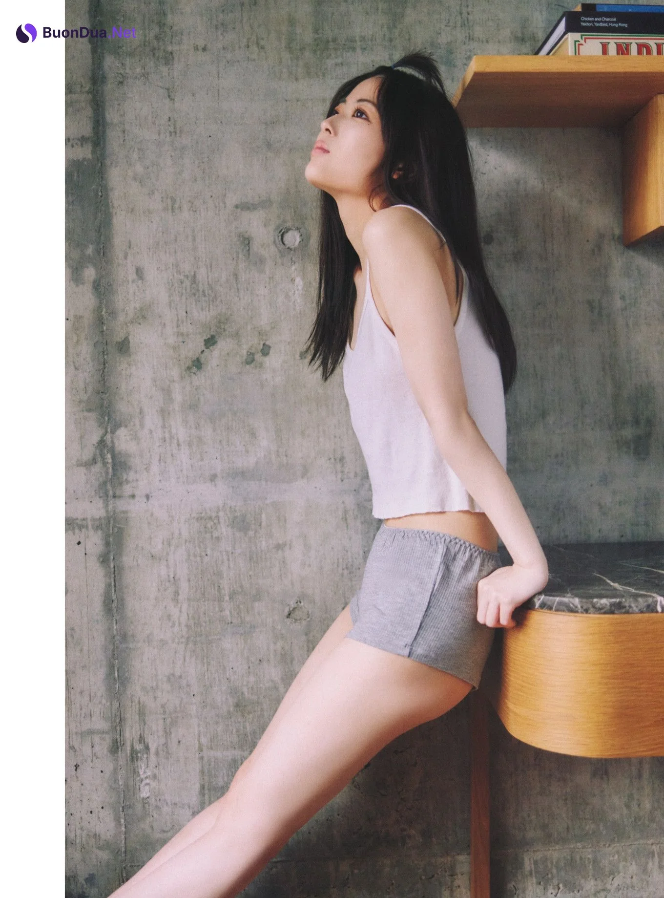 Renka Iwamoto 岩本蓮加, 1st写真集 「いたずらな風」 Set.02 - รูปภาพ 18