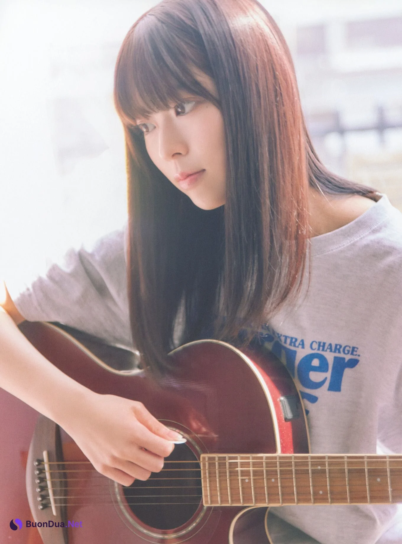 Renka Iwamoto 岩本蓮加, 1st写真集 「いたずらな風」 Set.02 - รูปภาพ 4