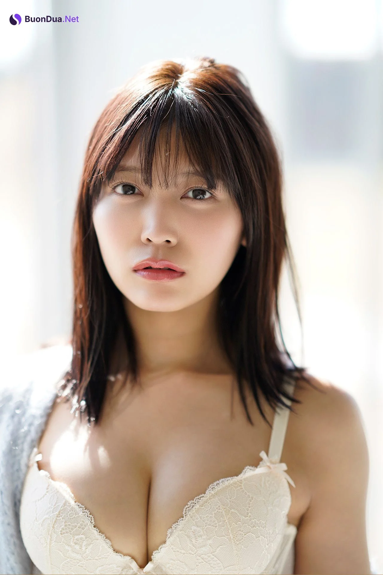 Reona Matsushita 松下玲緒菜, FLASHデジタル写真集 「素肌で、旅立ち」 Set.01 - Photo 16