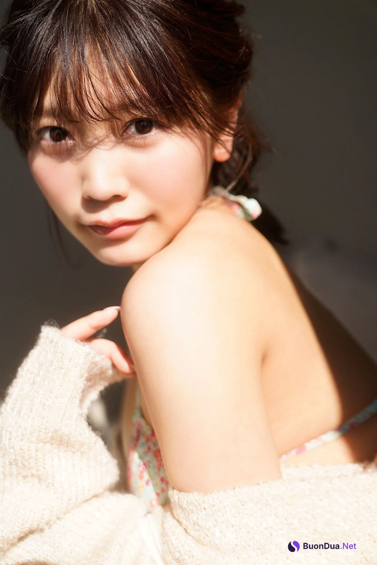 Reona Matsushita 松下玲緒菜, FLASHデジタル写真集 「素肌で、旅立ち」 Set.03 - Photo 4