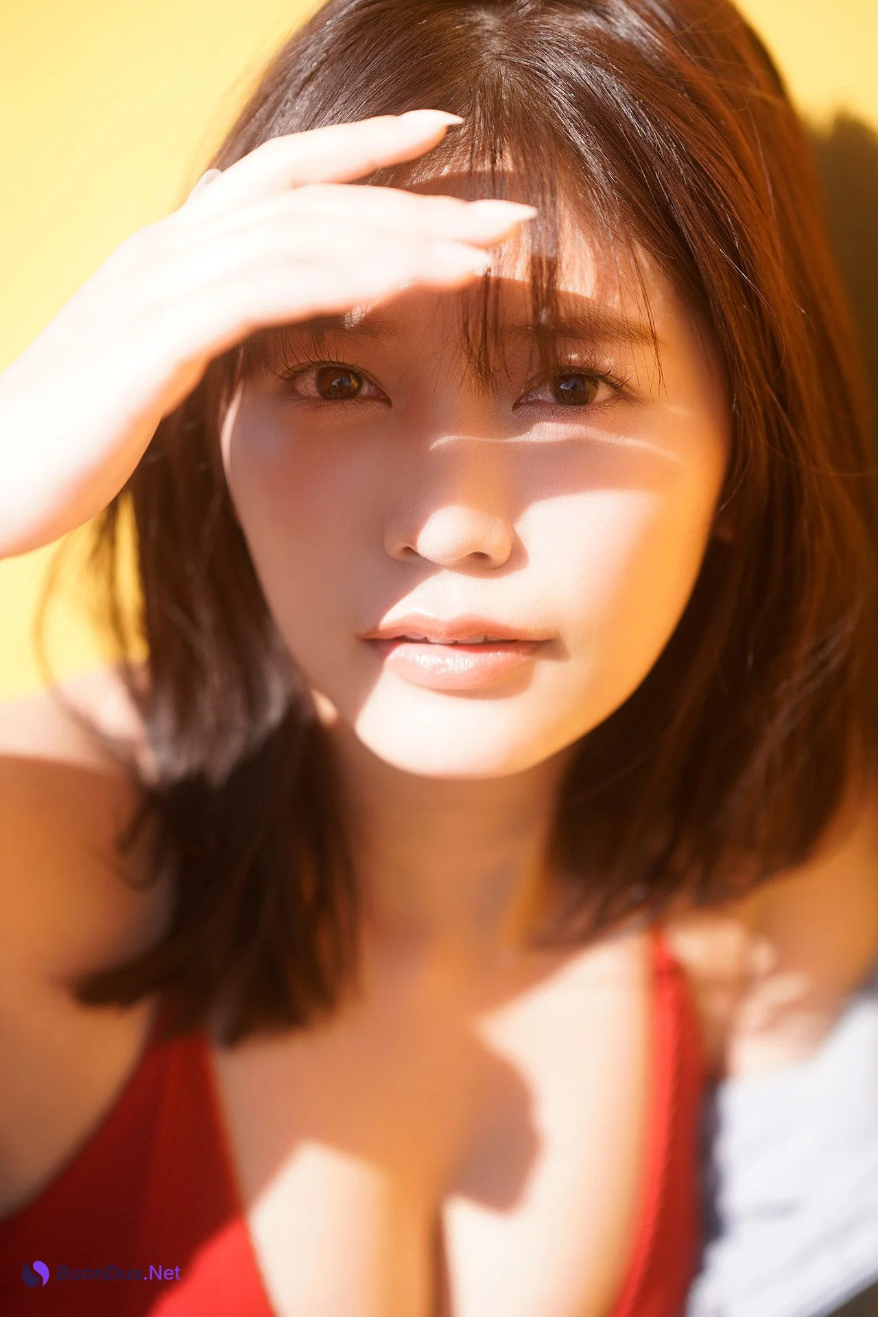 Reona Matsushita 松下玲緒菜, FLASHデジタル写真集 「素肌で、旅立ち」 Set.04 - Photo 2