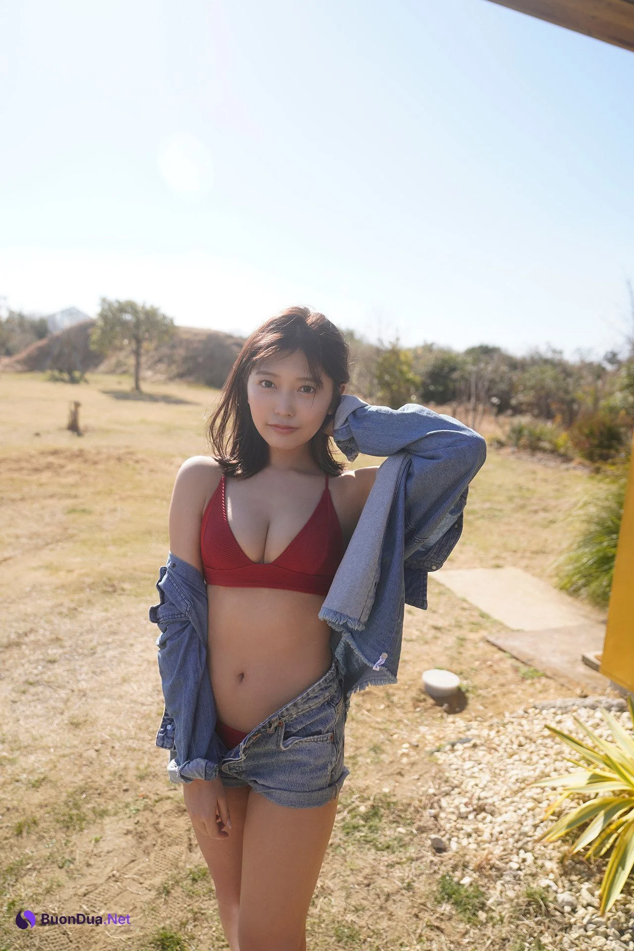 Reona Matsushita 松下玲緒菜, FLASHデジタル写真集 「素肌で、旅立ち」 Set.04 - Photo 3