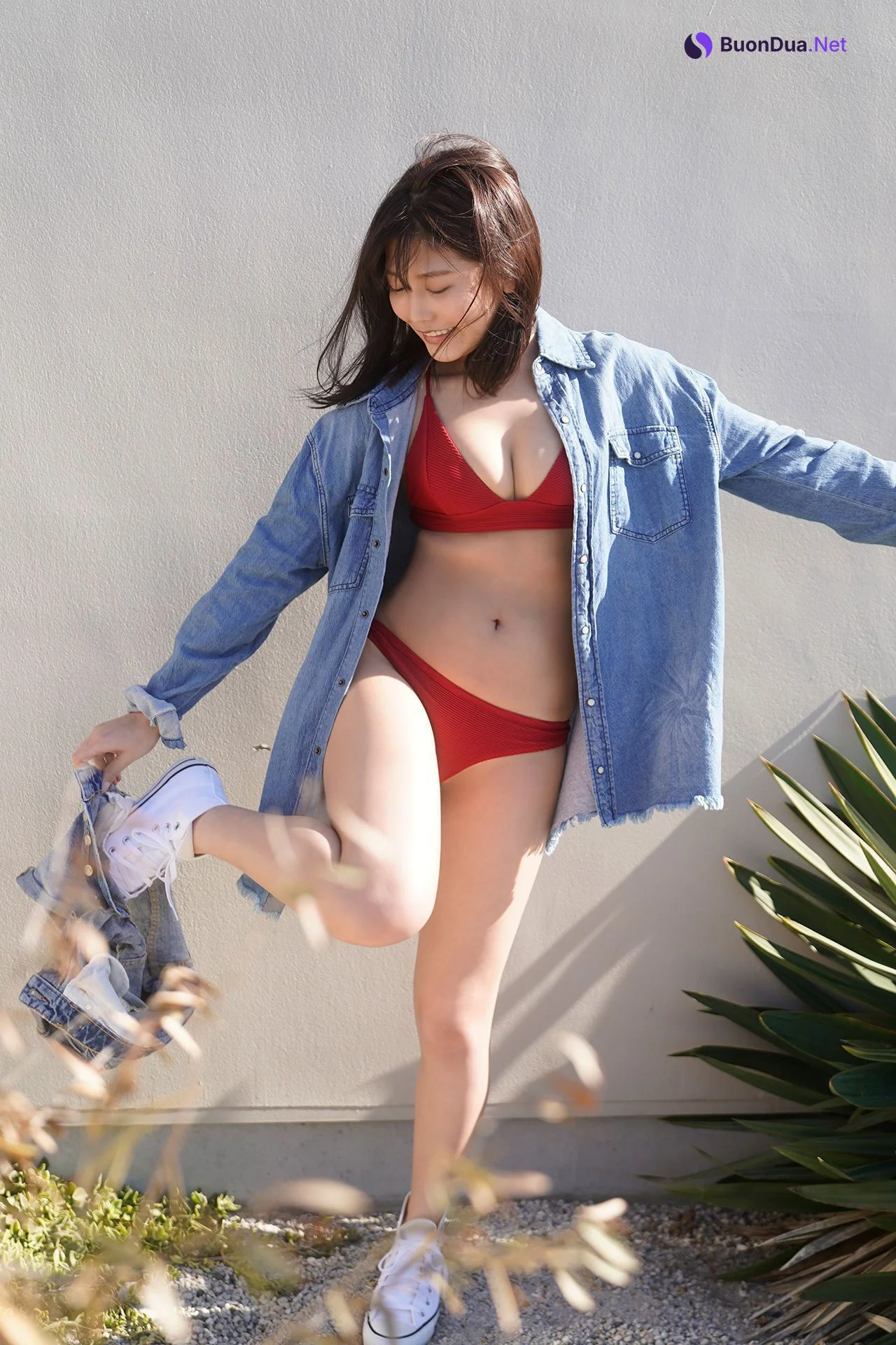 Reona Matsushita 松下玲緒菜, FLASHデジタル写真集 「素肌で、旅立ち」 Set.04 - Photo 6