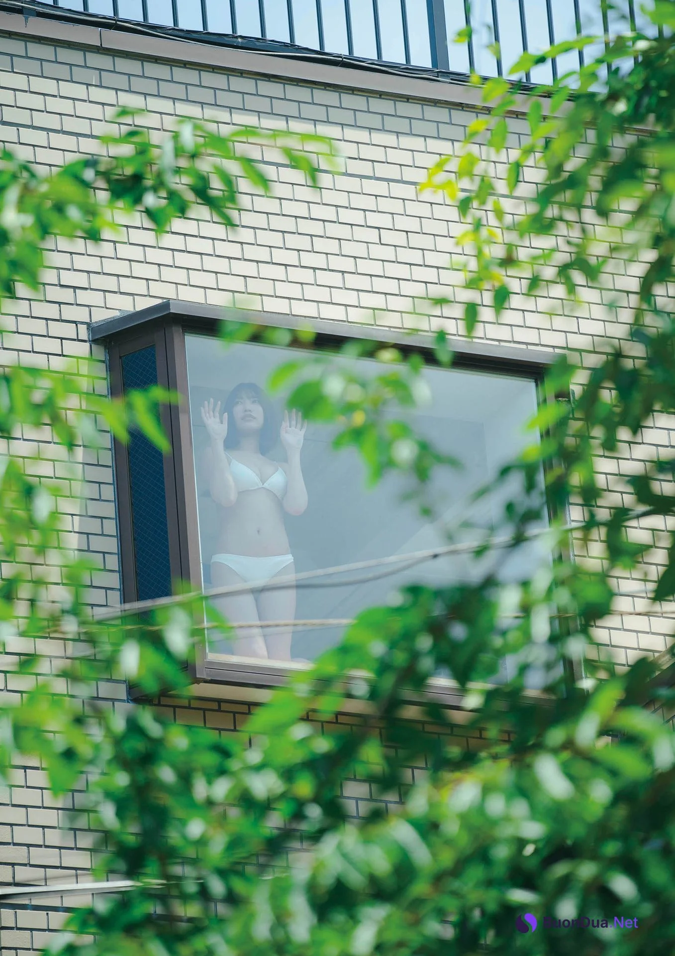 Reona Matsushita 松下玲緒菜, STRiKE! DIGITAL PHOTOBOOK 「Take Off」 Set.01 - Photo 2