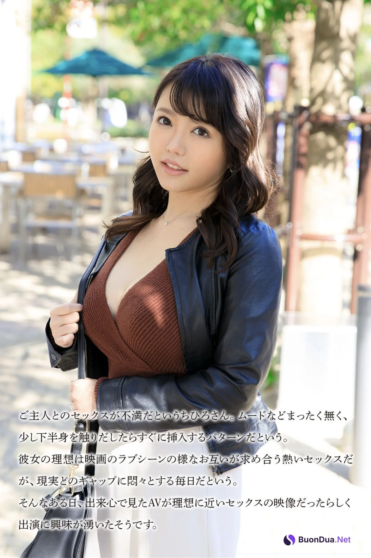 Reona Tomiyasu 冨安れおな, 舞ワイフ公式写真集 理想のセックスがしたいとAV出演を熱望する人妻 Set.01 - Photo 2