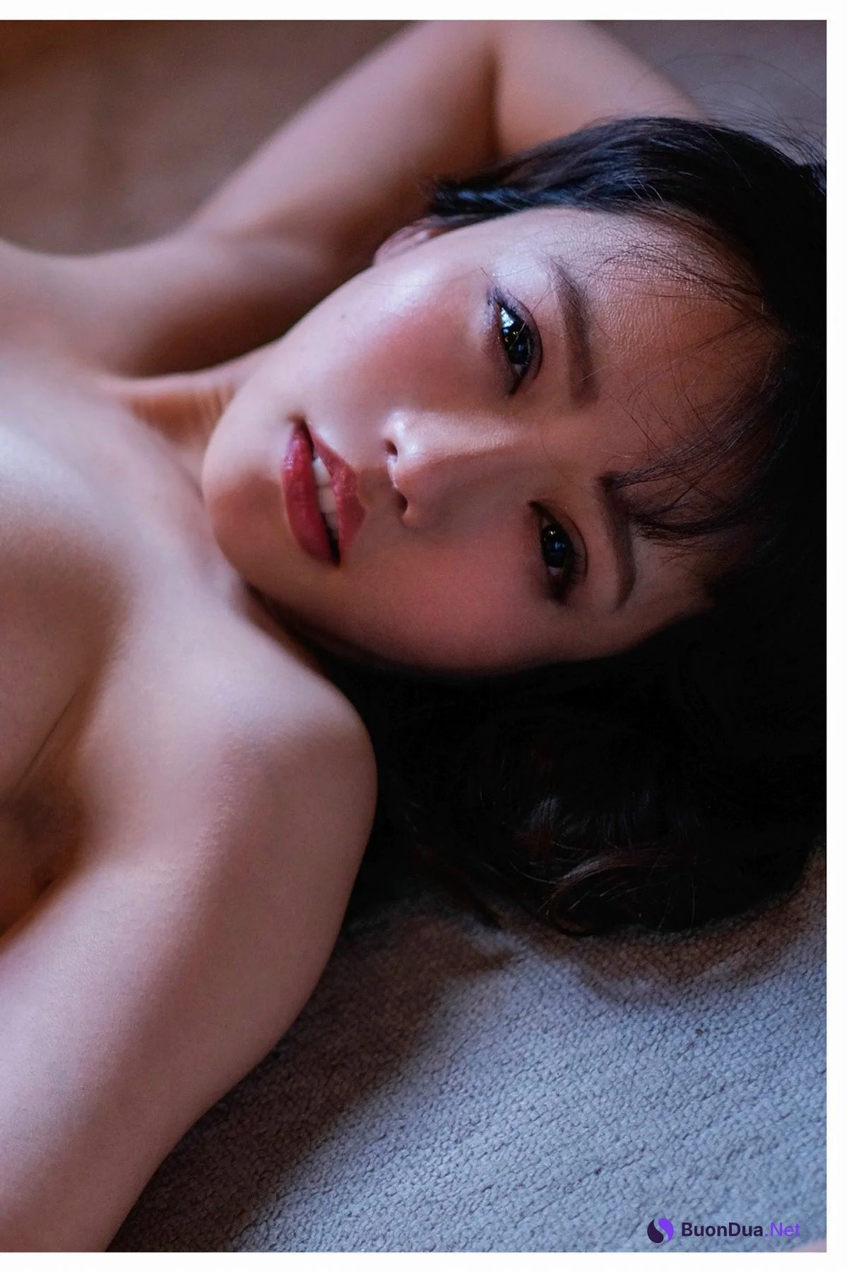 Reona Tomiyasu 冨安れおな, ヌード写真集 [REONA] Set.03 - Photo 20
