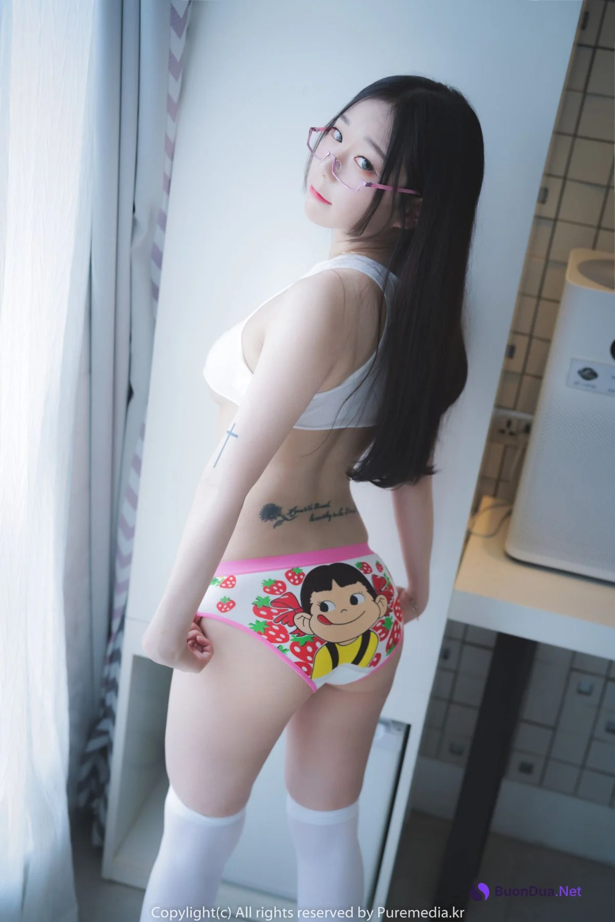 Ria 리아, PURE MEDIA Vol.004 Photobook Set.01 - Photo 2