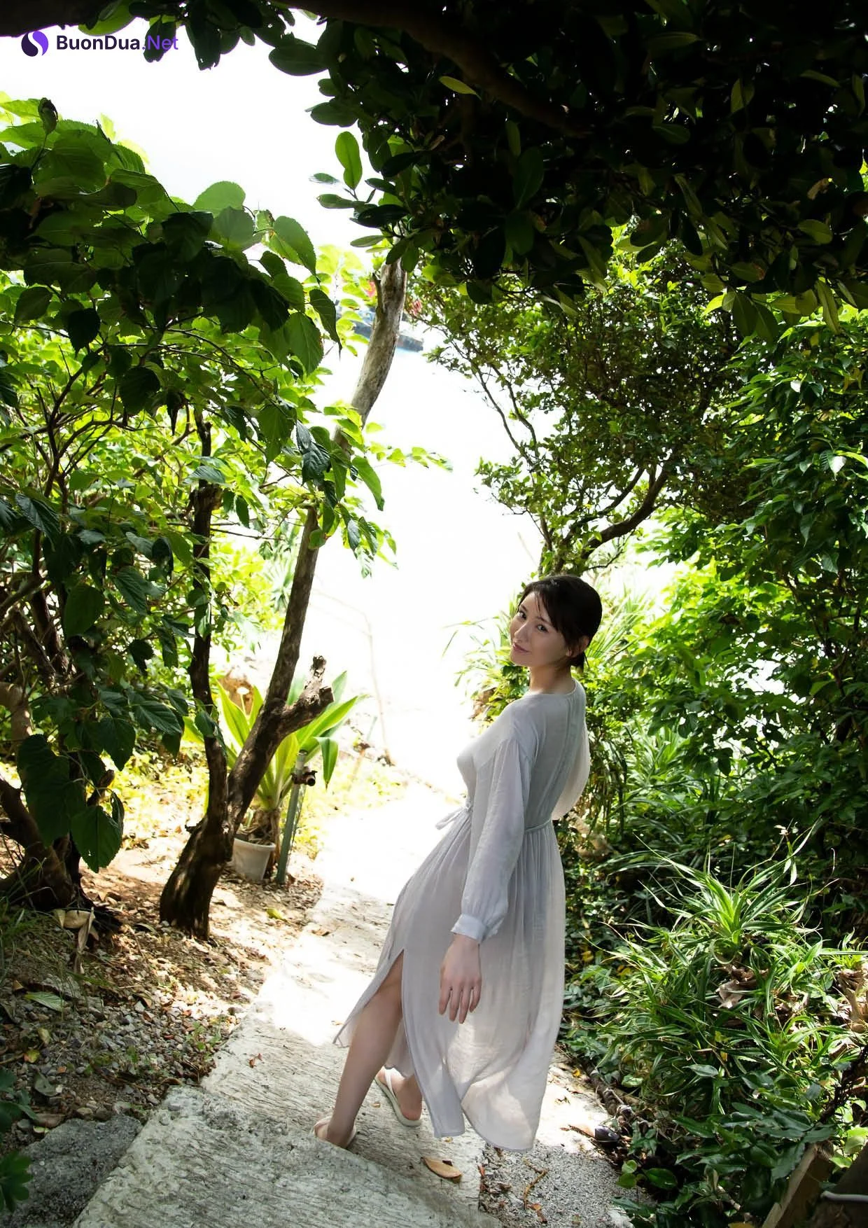 Ria Yamate 山手梨愛, 1st 写真集 「Ria」 Set.03 - Photo 3
