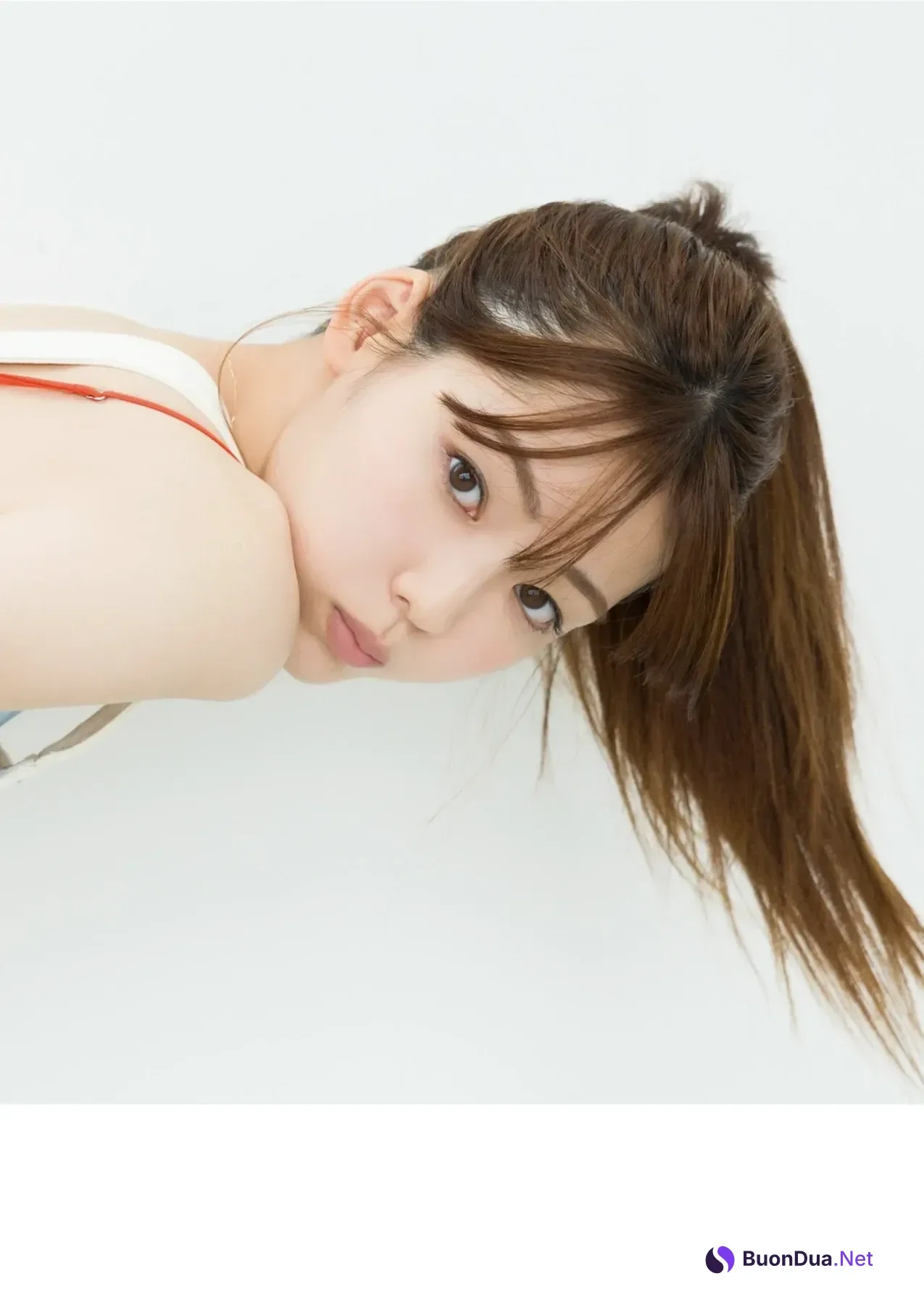 Riho Nakamura 中村里帆, デジタル限定 YJ Photobook 『Attention, please』 - Photo 13