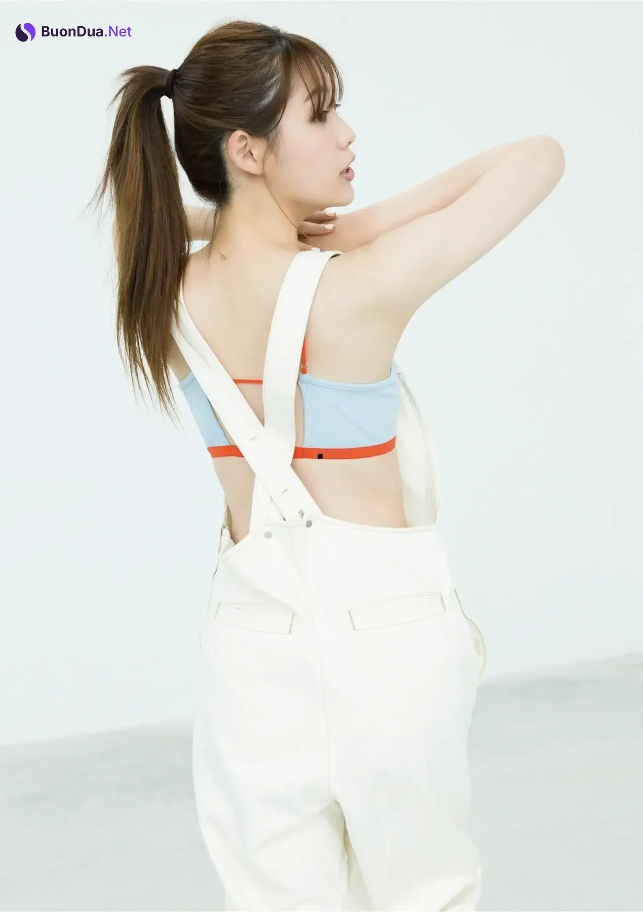 Riho Nakamura 中村里帆, デジタル限定 YJ Photobook 『Attention, please』 - Photo 15