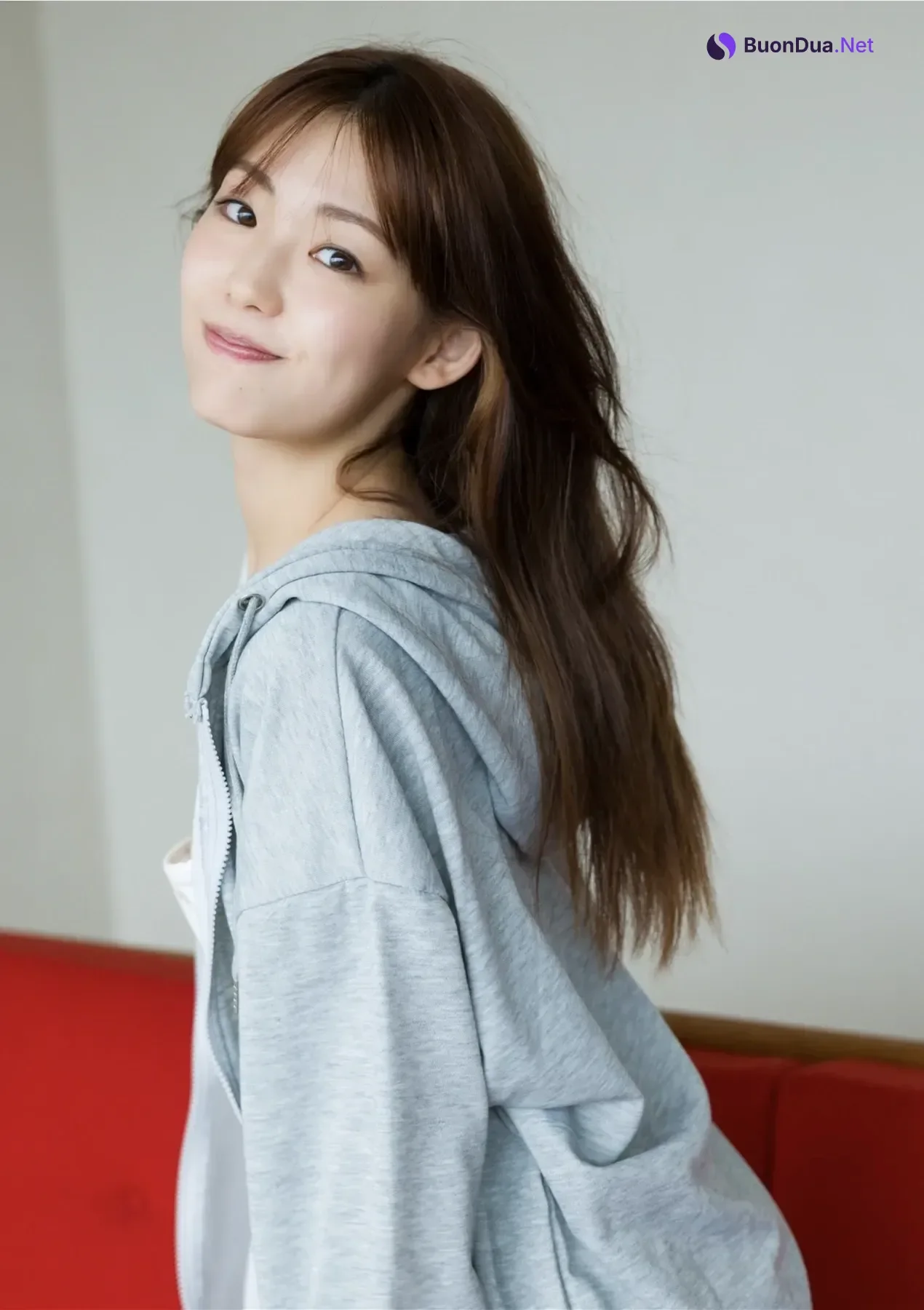 Riho Nakamura 中村里帆, デジタル限定 YJ Photobook 『Attention, please』 - Photo 8