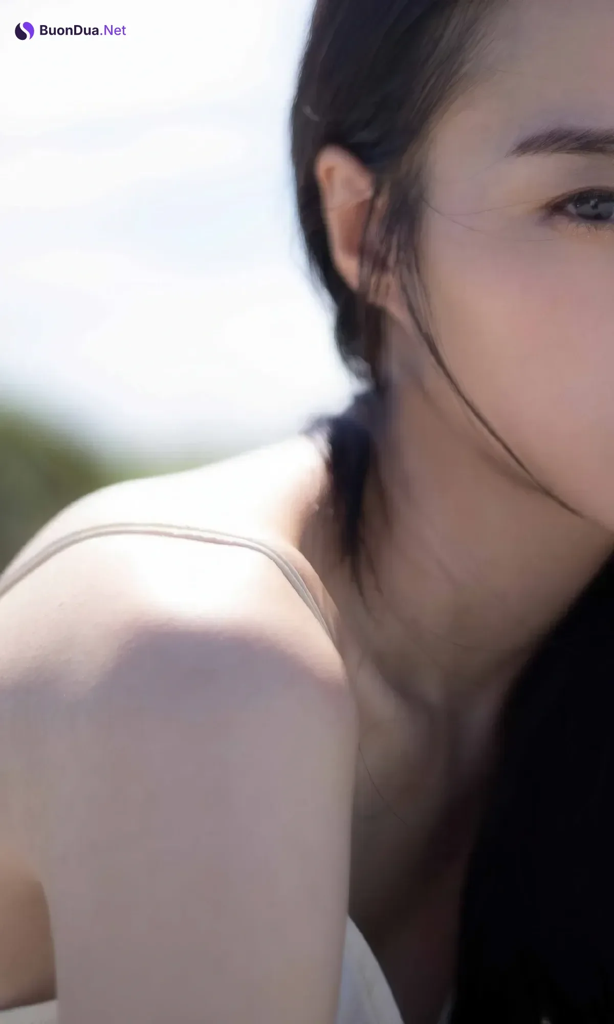 Riho Takada 高田里穂, 写真集 「Eternal Heroine 永遠のヒロイン」 - Photo 2