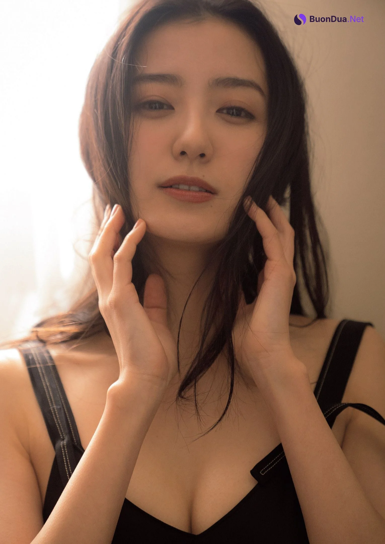 Riho Takada 高田里穂, Weekly Playboy 2022 No.17 (週刊プレイボーイ 2022年17号) - Photo 8
