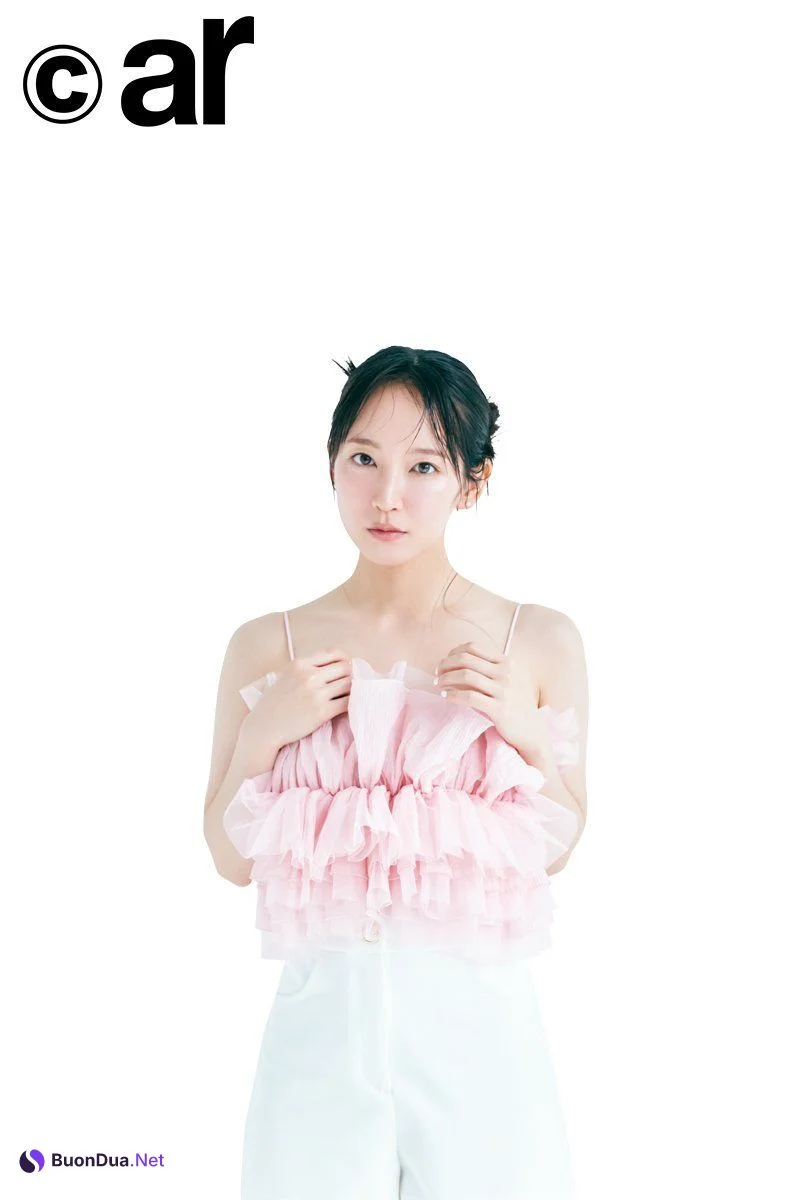 Riho Yoshioka 吉岡里帆, aR (アール) Magazine 2022.06 - Photo 18