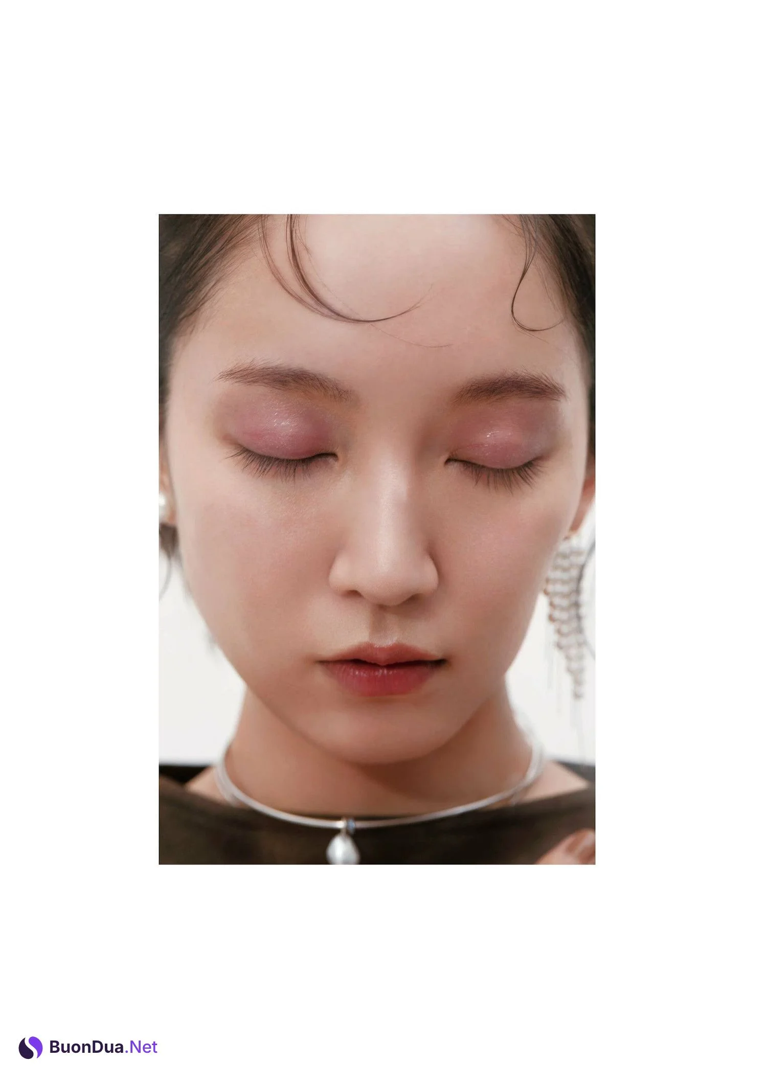 Riho Yoshioka 吉岡里帆, CYAN シアン 2023 ISSUE 38 - Photo 14