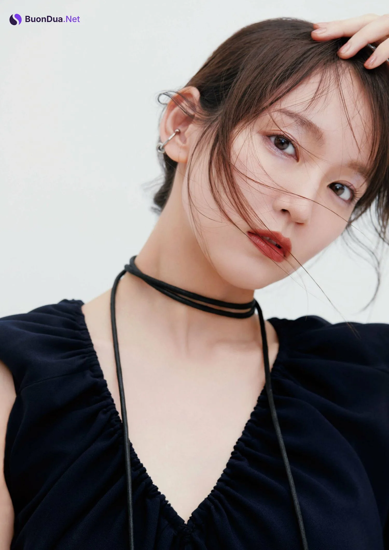 Riho Yoshioka 吉岡里帆, CYAN シアン 2023 ISSUE 38 - Photo 5