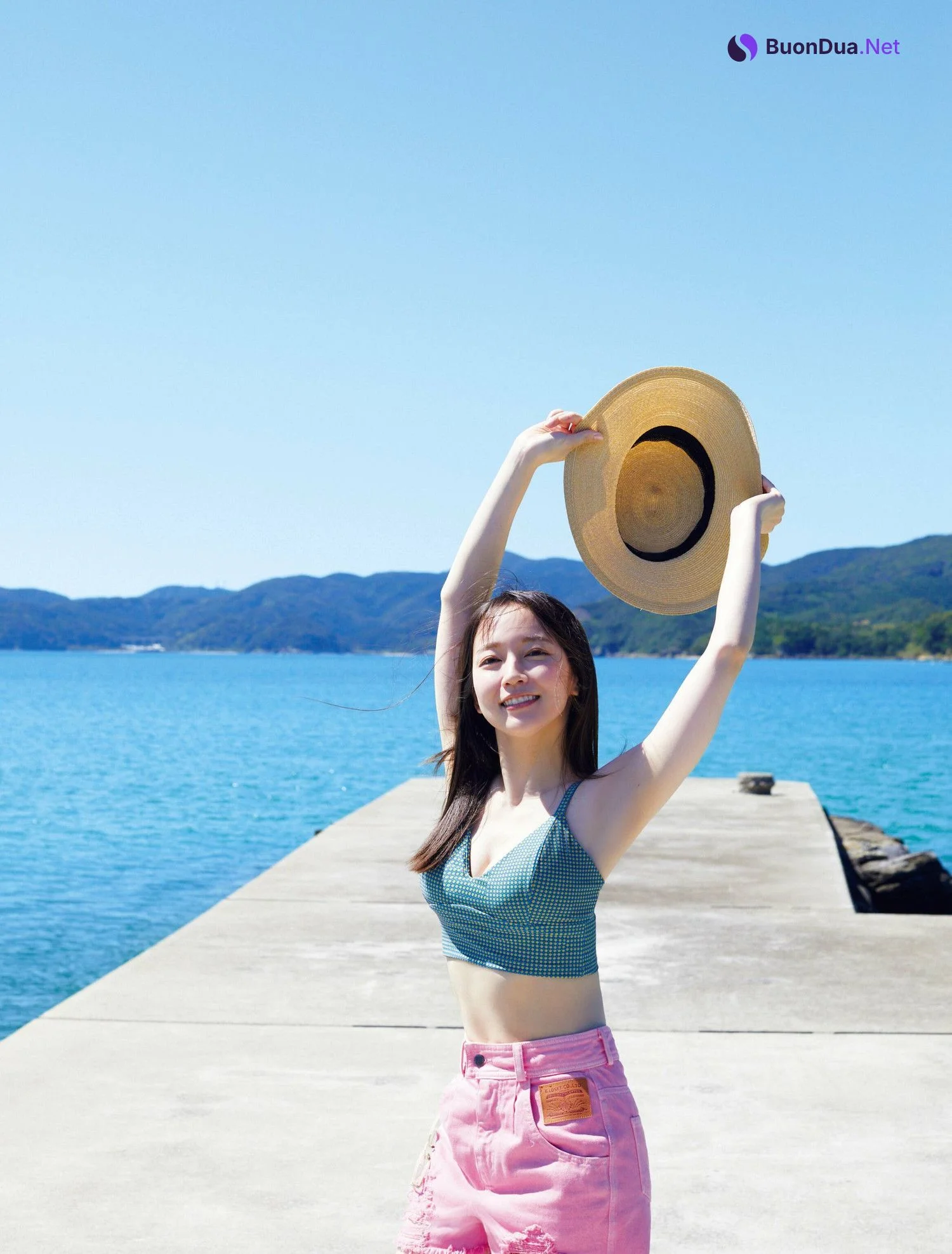 Riho Yoshioka 吉岡里帆, FLASH 2023.01.03 (フラッシュ 2023年1月3日号) - Photo 8