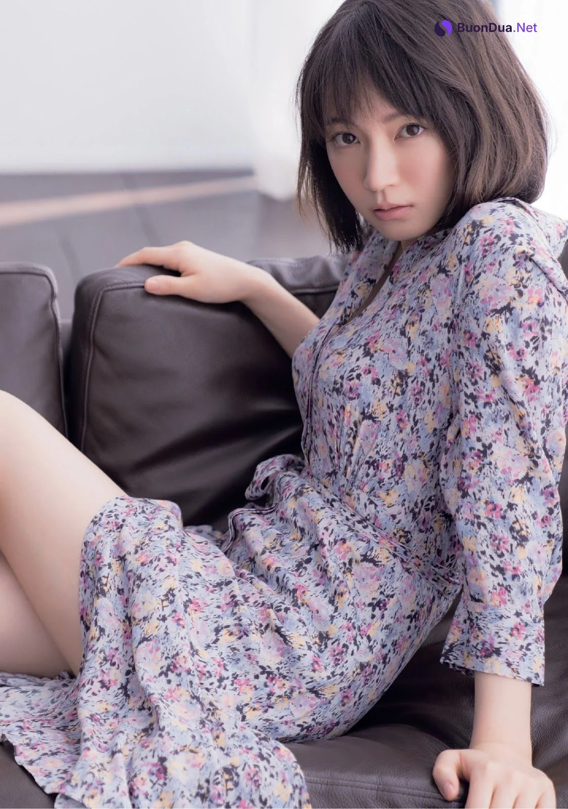 Riho Yoshioka 吉岡里帆, FRIDAY 2019.10.04 (フライデー 2019年10月18日号) - Photo 4