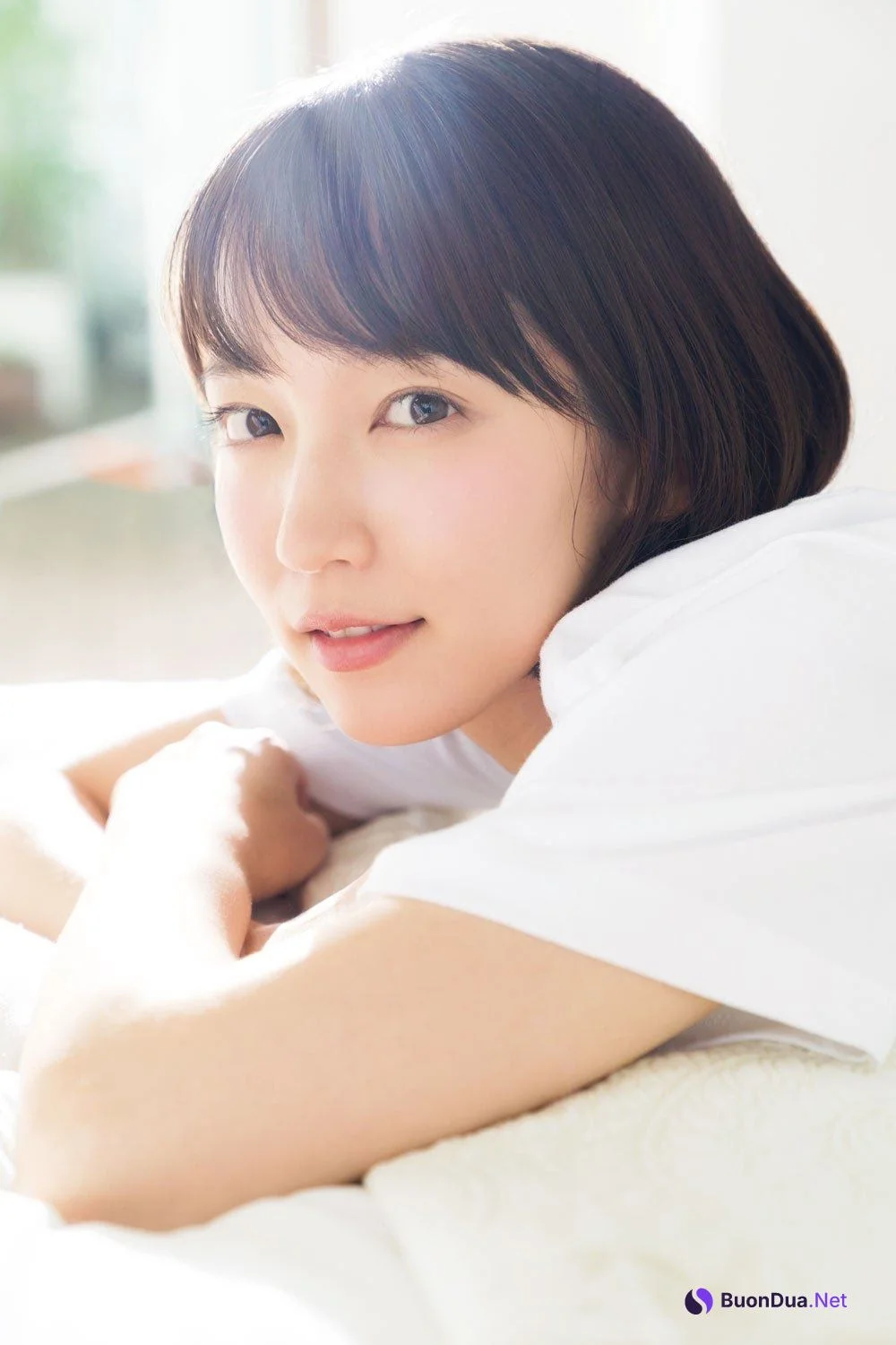 Riho Yoshioka 吉岡里帆, Shonen Magazine 2019 No.41 (少年マガジン 2019年41号) - Photo 2