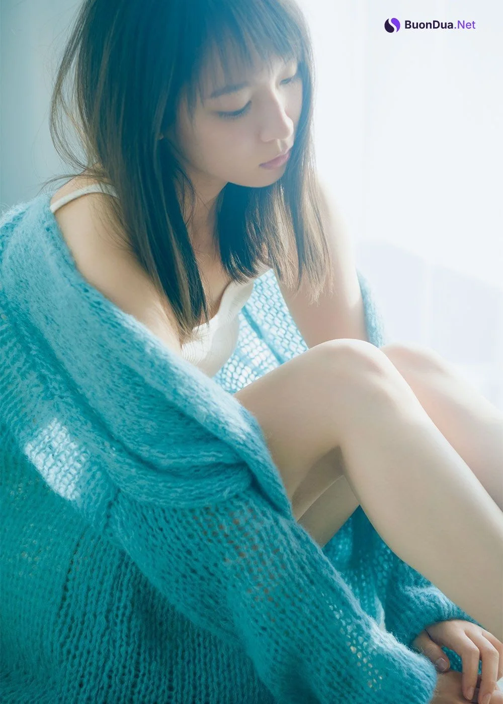 Riho Yoshioka 吉岡里帆, Shukan Bunshun 2020.11.26 (週刊文春 2020年11月26日号) - Photo 7