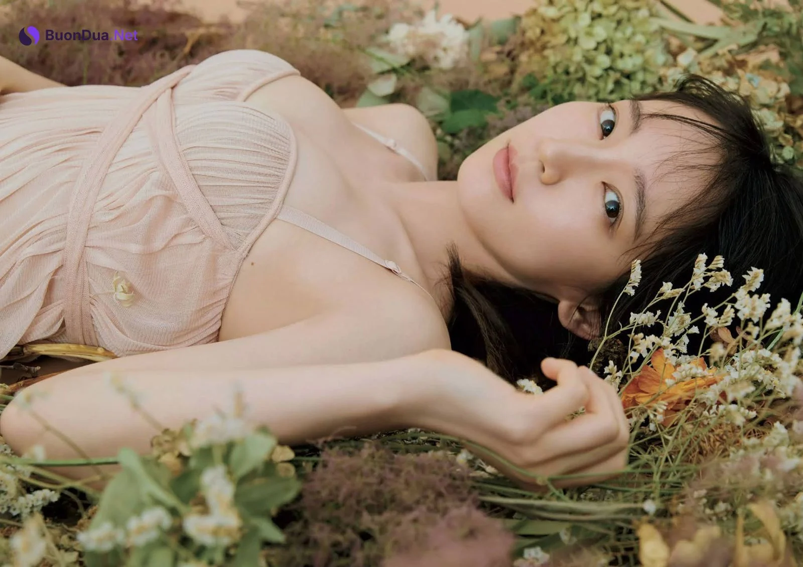 Riho Yoshioka 吉岡里帆, Weekly Playboy 2020 No.46 (週刊プレイボーイ 2020年46号) - รูปภาพ 6