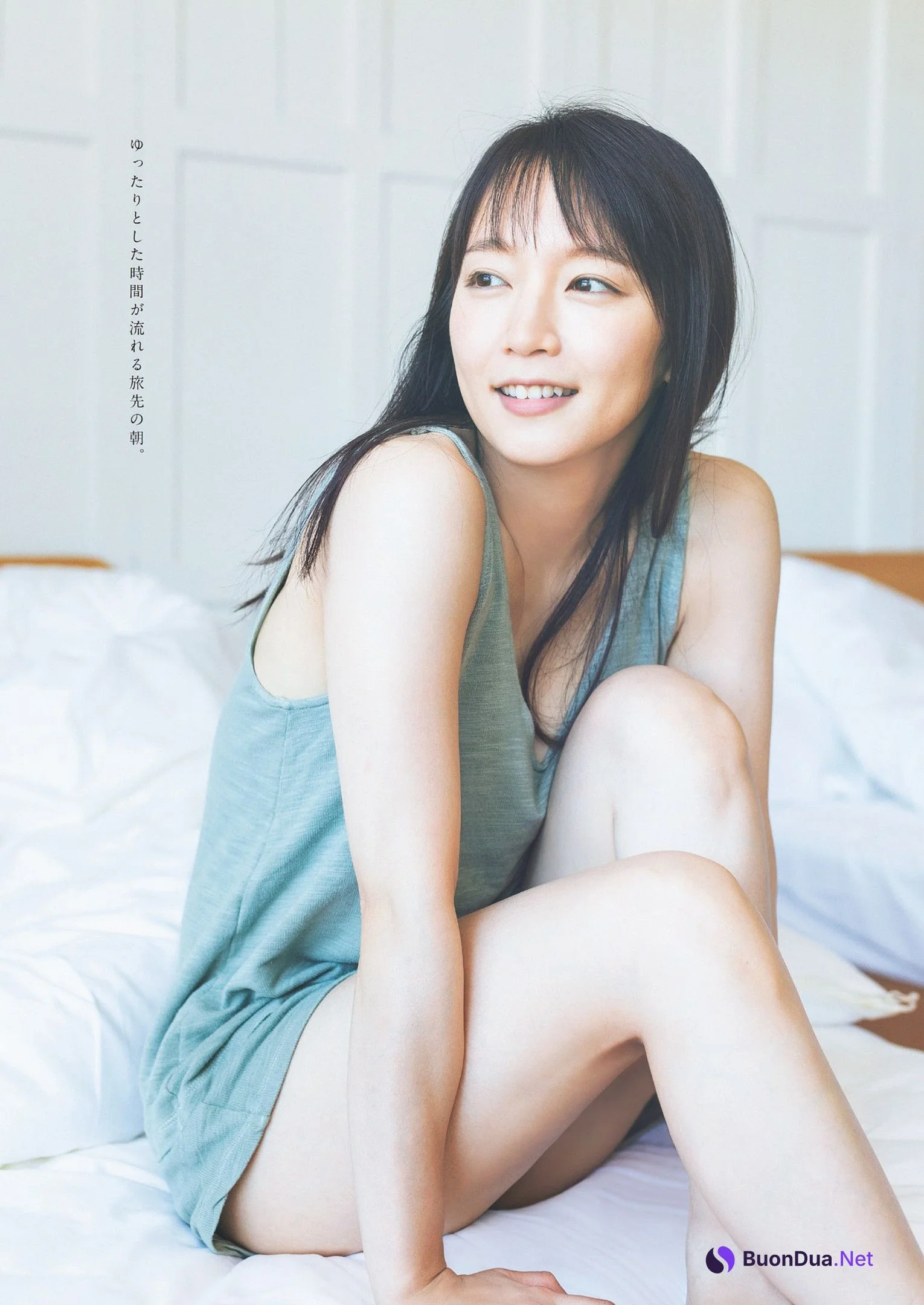 Riho Yoshioka 吉岡里帆, Weekly Playboy 2022 No.49 (週刊プレイボーイ 2022年49号) - Photo 5