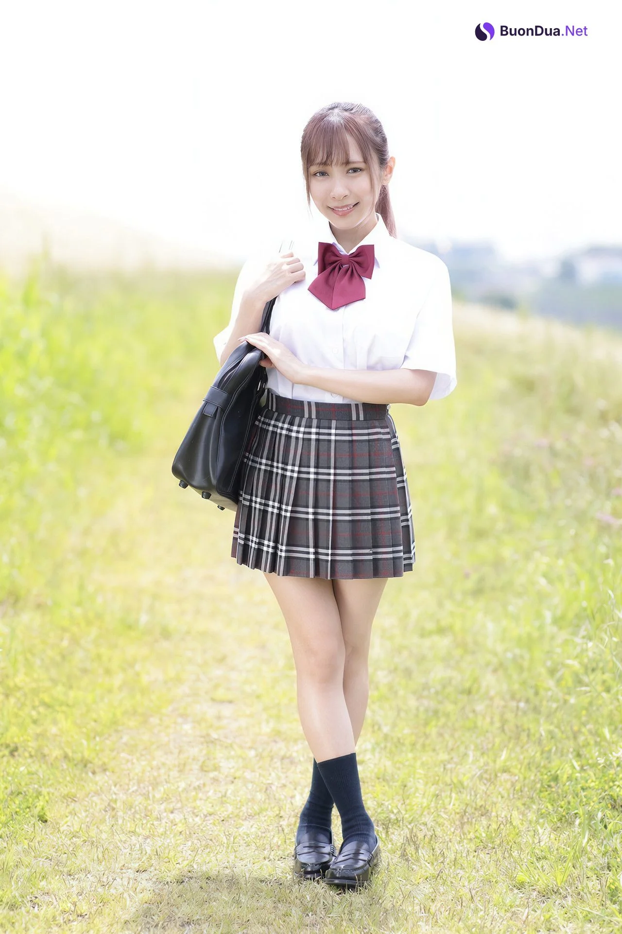 Rika Aimi 逢見リカ, デジタル写真集 ギリギリ★あいどる倶楽部 ピンク倶楽部 Set.04 - 사진 3