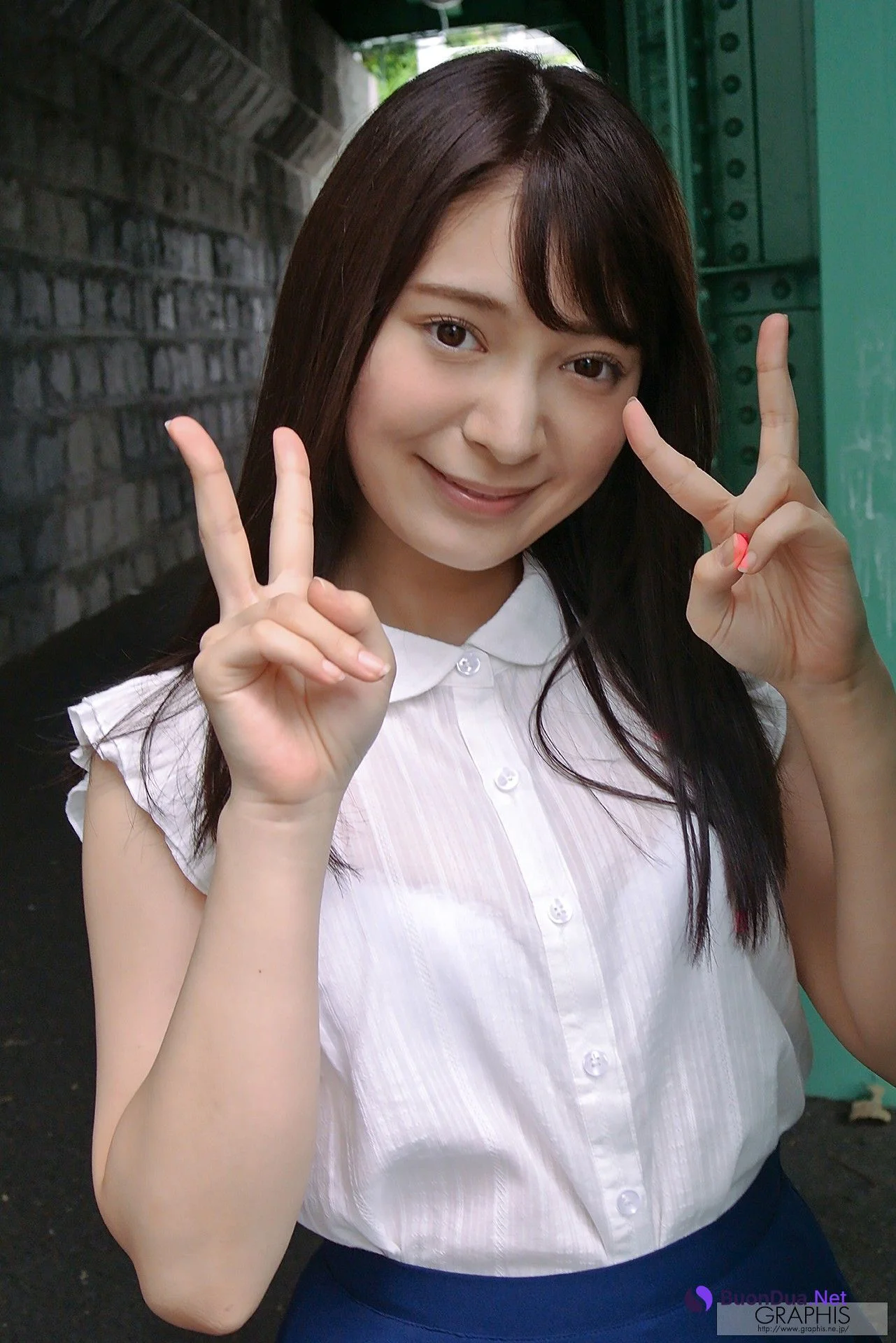 Rika Narumiya 成宮りか, [Graphis] Gals 「Refresh Girl」 Vol.01 - Photo 4