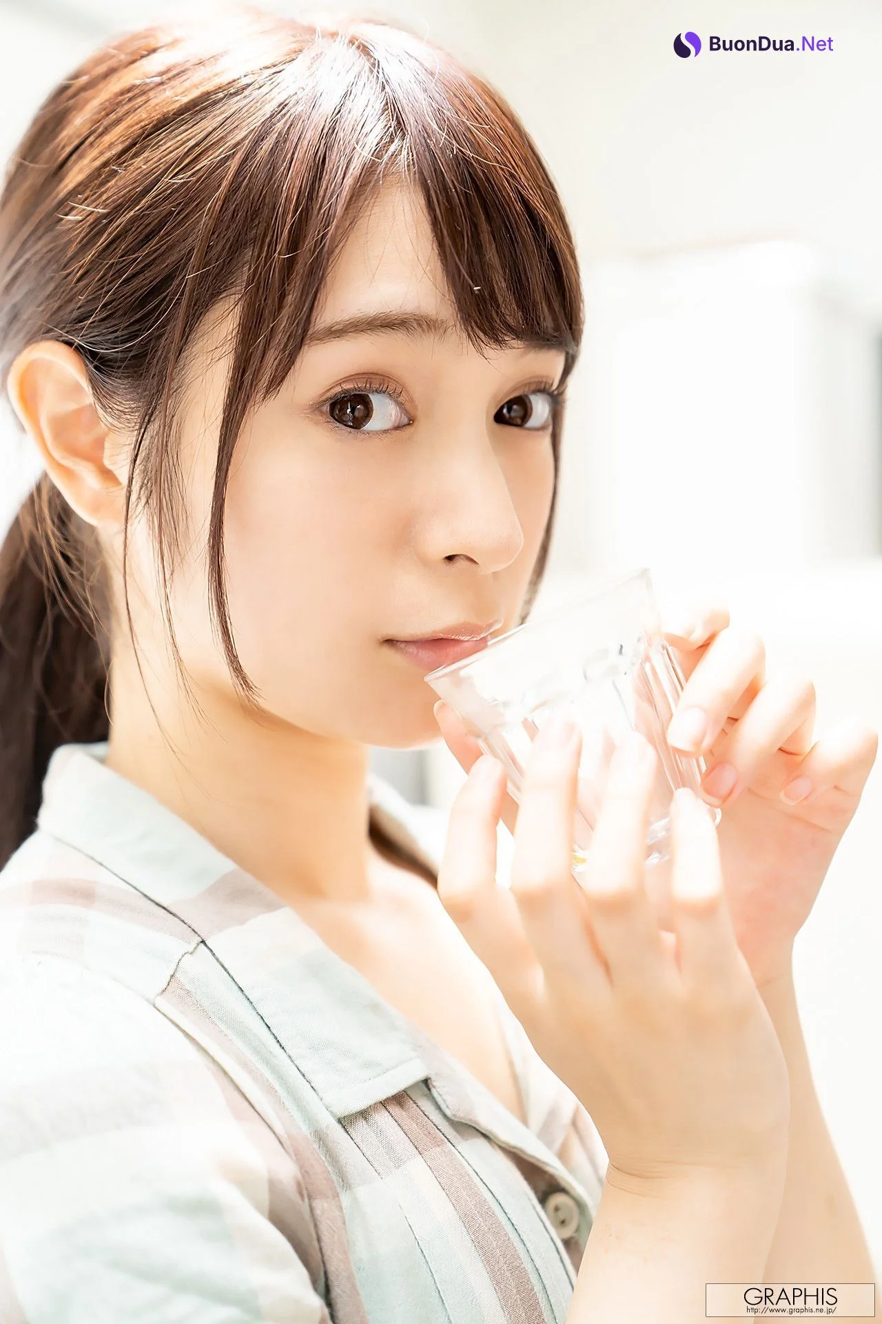 Rika Narumiya 成宮りか, [Graphis] Gals 「Refresh Girl」 Vol.02 - Photo 7