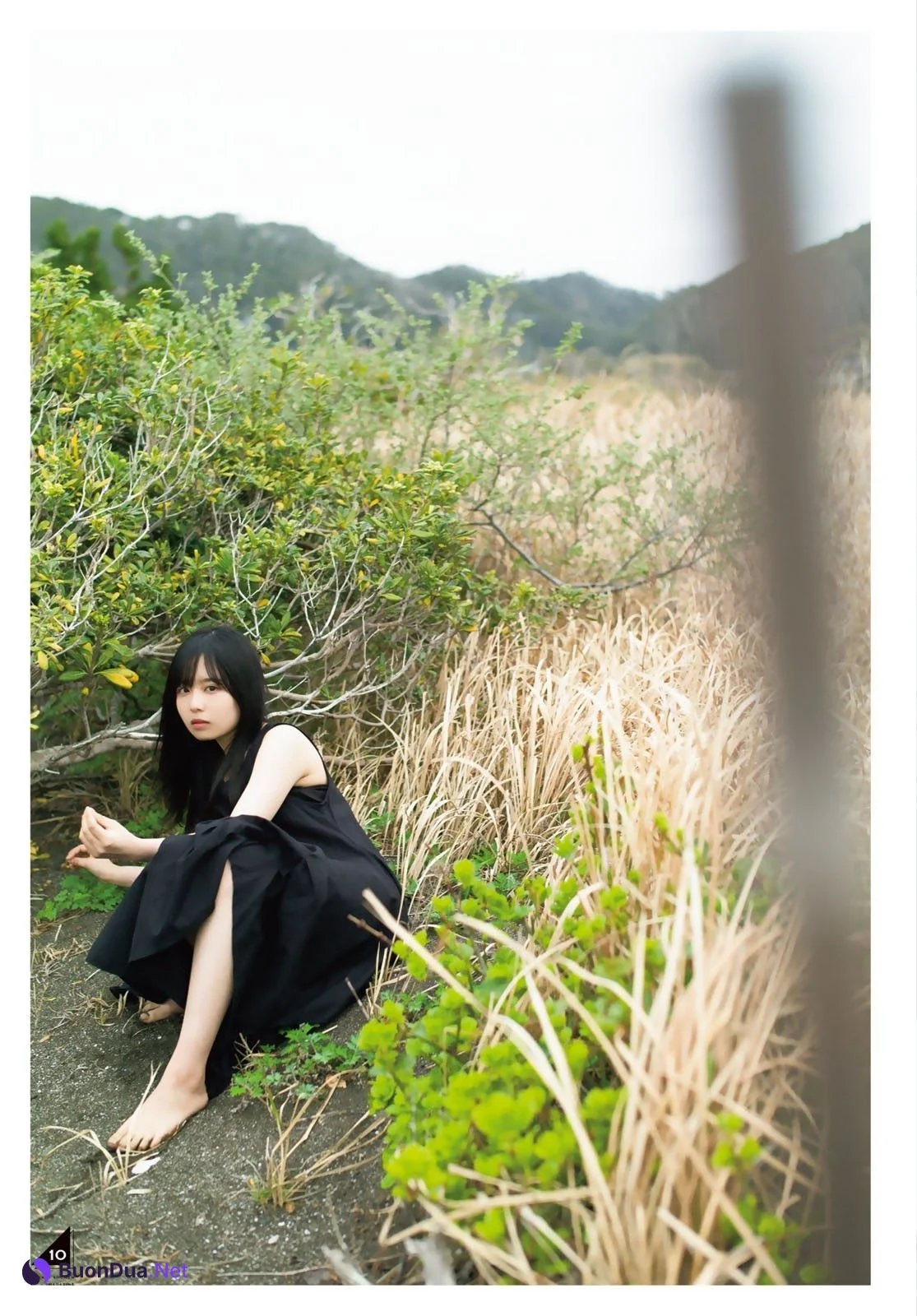 Rika Sato 佐藤璃果, Shonen Magazine 2021 No.19 (週刊少年マガジン 2021年19号) - Photo 4
