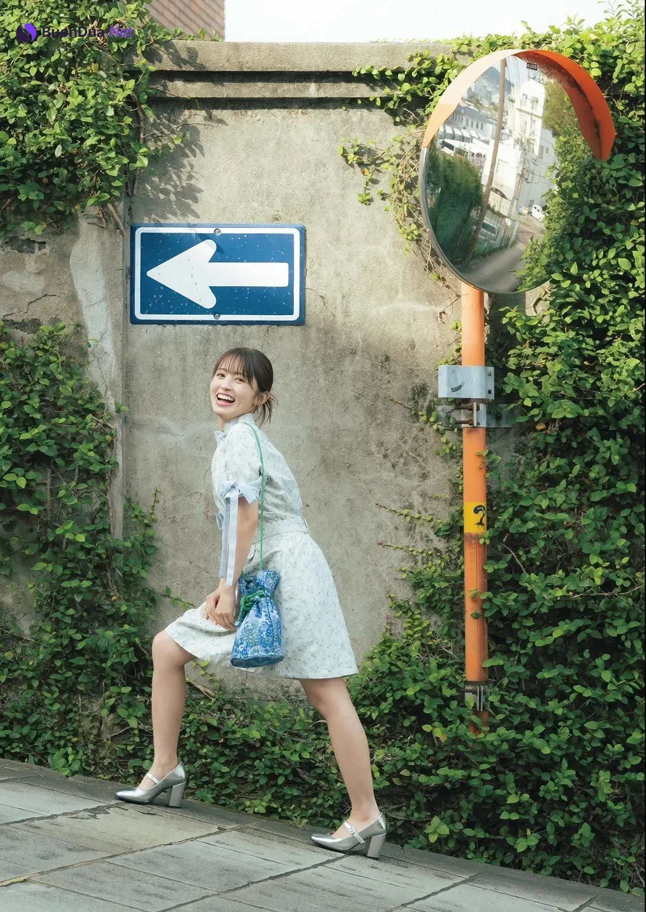 Rikako Aida 逢田梨香子, 写真集 「日々」 Set.01 - Photo 15