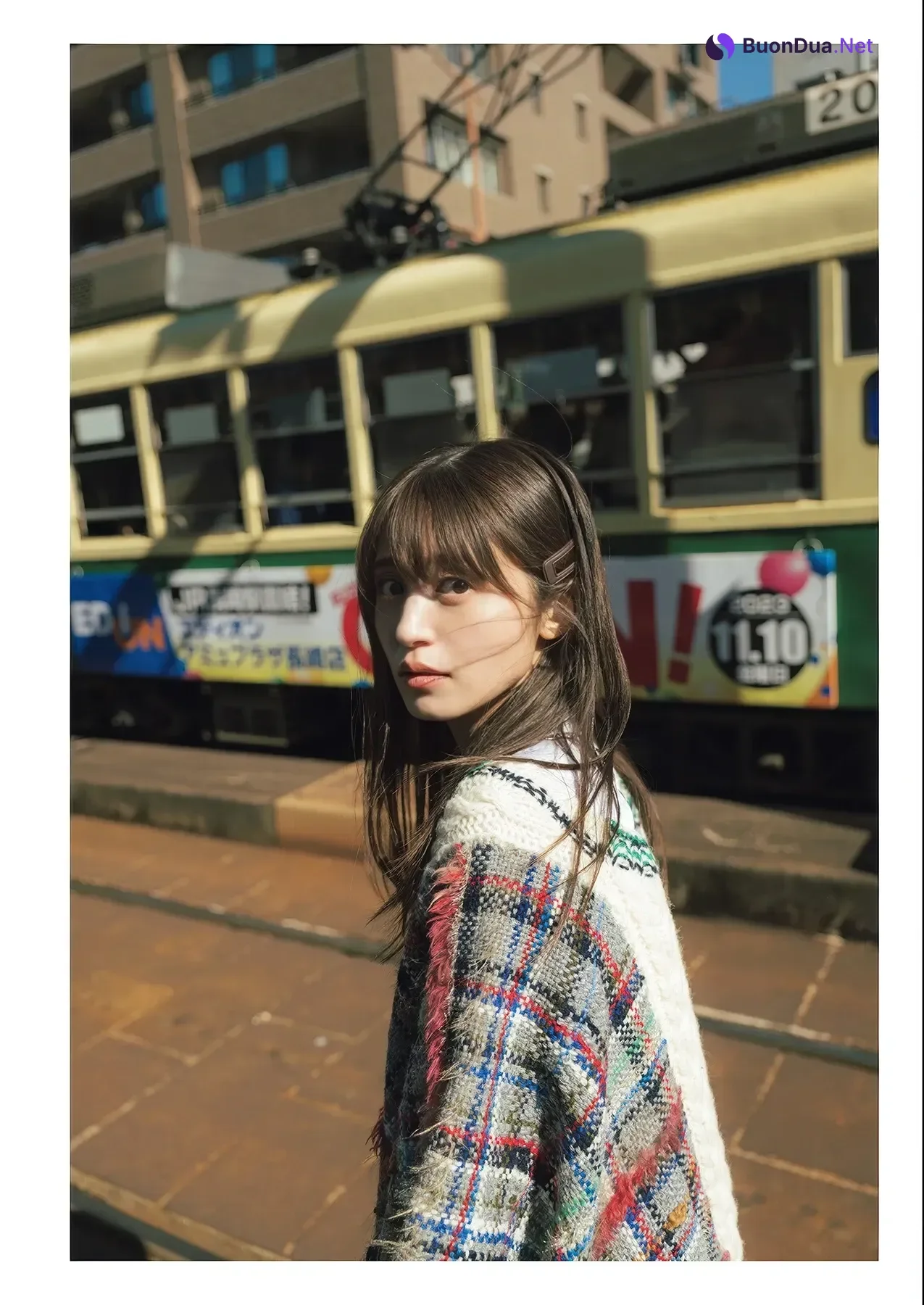 Rikako Aida 逢田梨香子, 写真集 「日々」 Set.01 - Photo 2