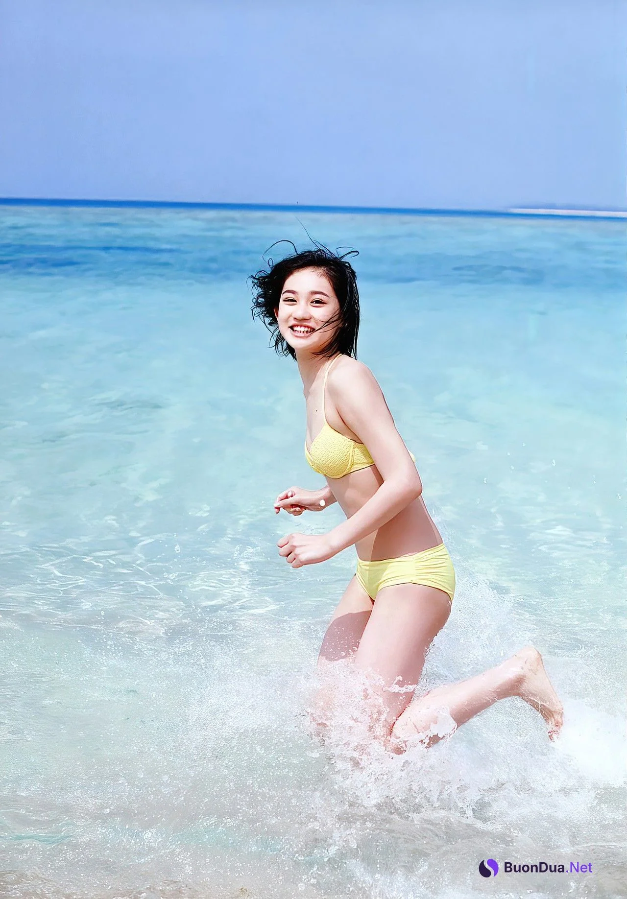 Rikako Sasaki 佐々木莉佳子, ファースト写真集 [RIKAKO] Set.01 - Photo 11