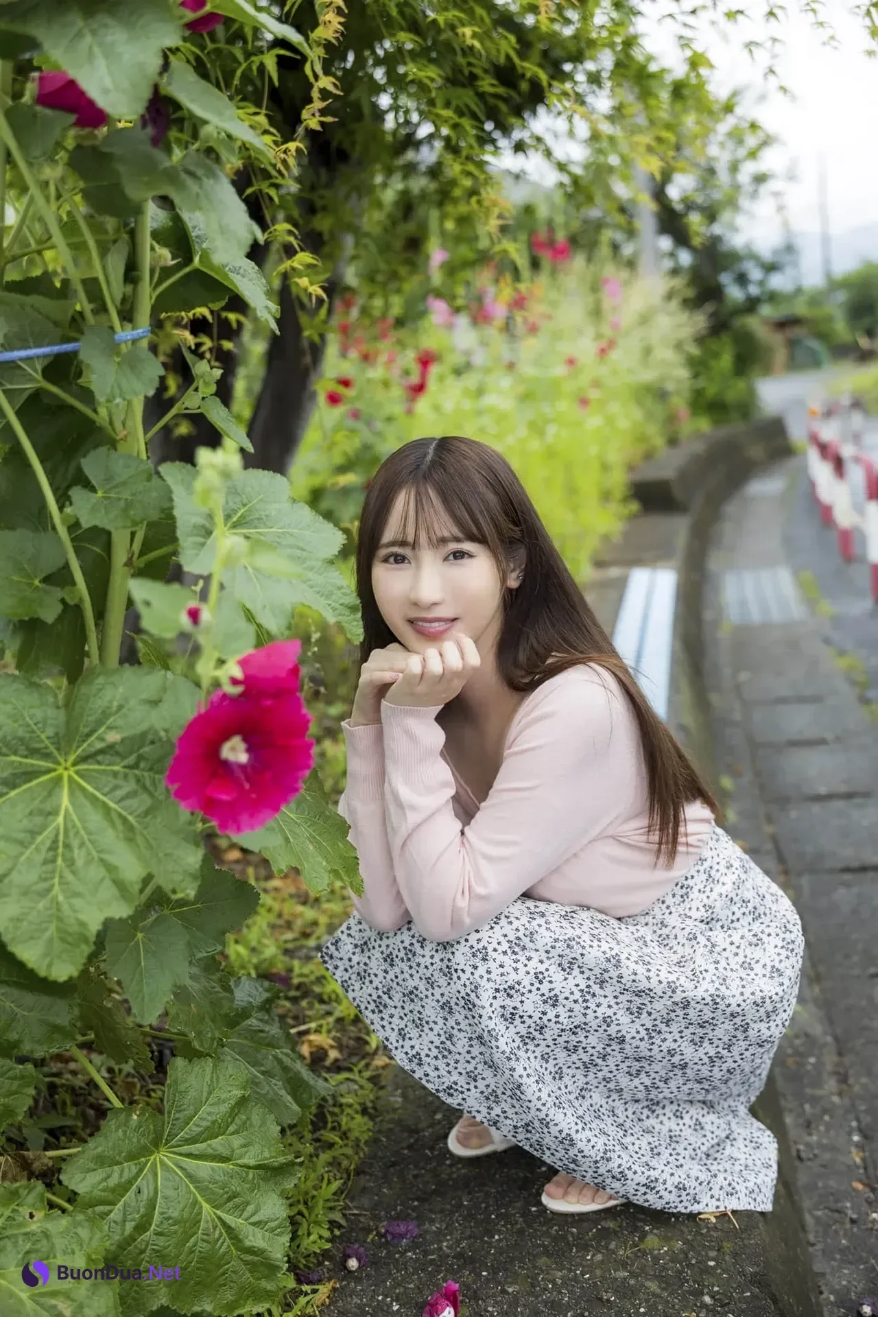 Rikka Ono 小野六花, 写真集 「あったまろ」 Set.02 - Photo 2