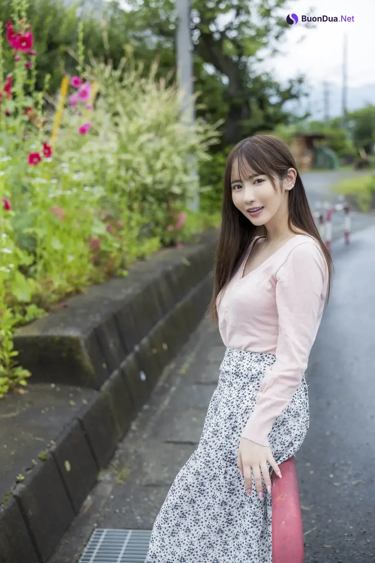 Rikka Ono 小野六花, 写真集 「あったまろ」 Set.02 - Photo 4