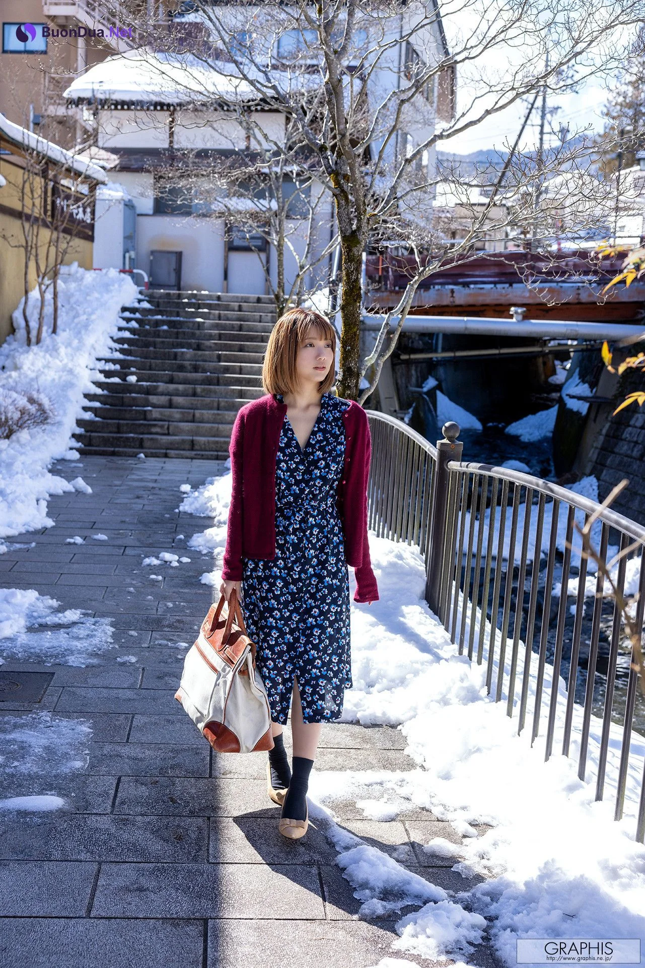 Riko Hoshino 星乃莉子, Graphis New Year’s Holiday Special 2024 「Polaris」 Vol.02-03 - 写真 2