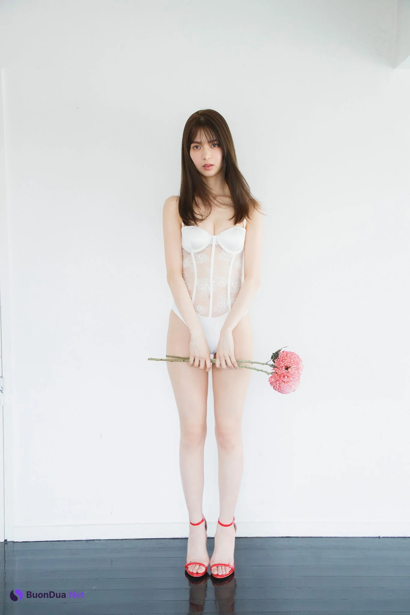 Riko Matsudaira 松平璃子, 週刊ポストデジタル写真集 [AIにはつくれない神様の8頭身ボディ] Set.01 - Photo 13