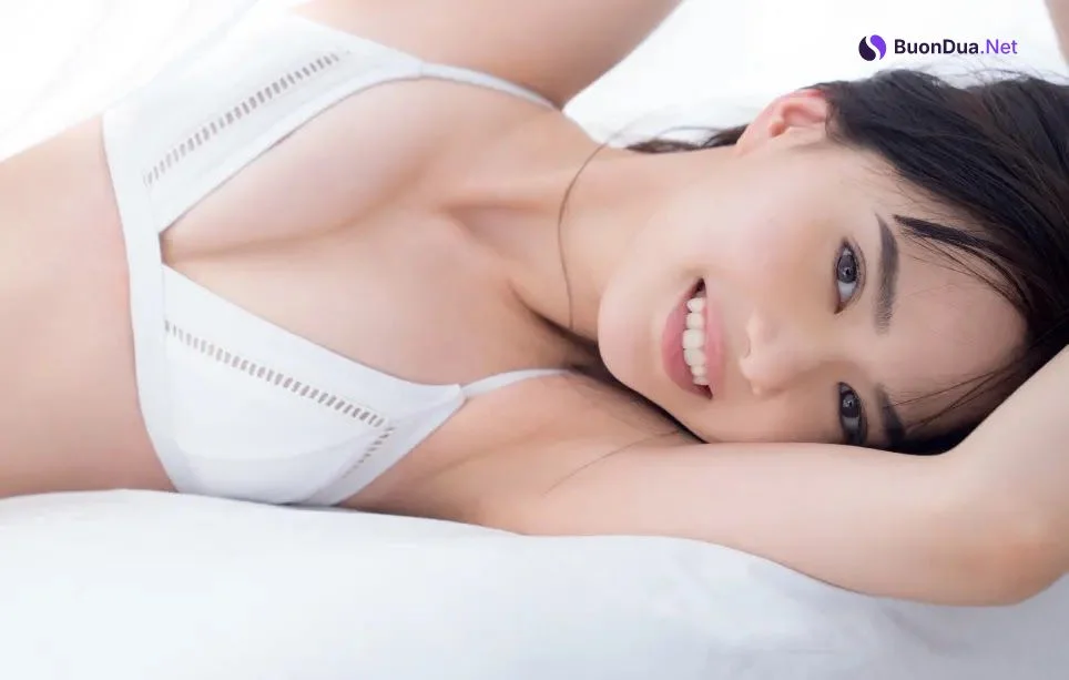 Riko Matsudaira 松平璃子, FRIDAY 2022.05.20 (フライデー 2022年5月20日号) - Photo 9